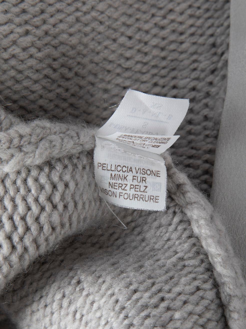 Brunello Cucinelli Graue Kaschmir-Strickjacke aus Nerzpelz mit Nerzpelz Größe S Damen im Angebot