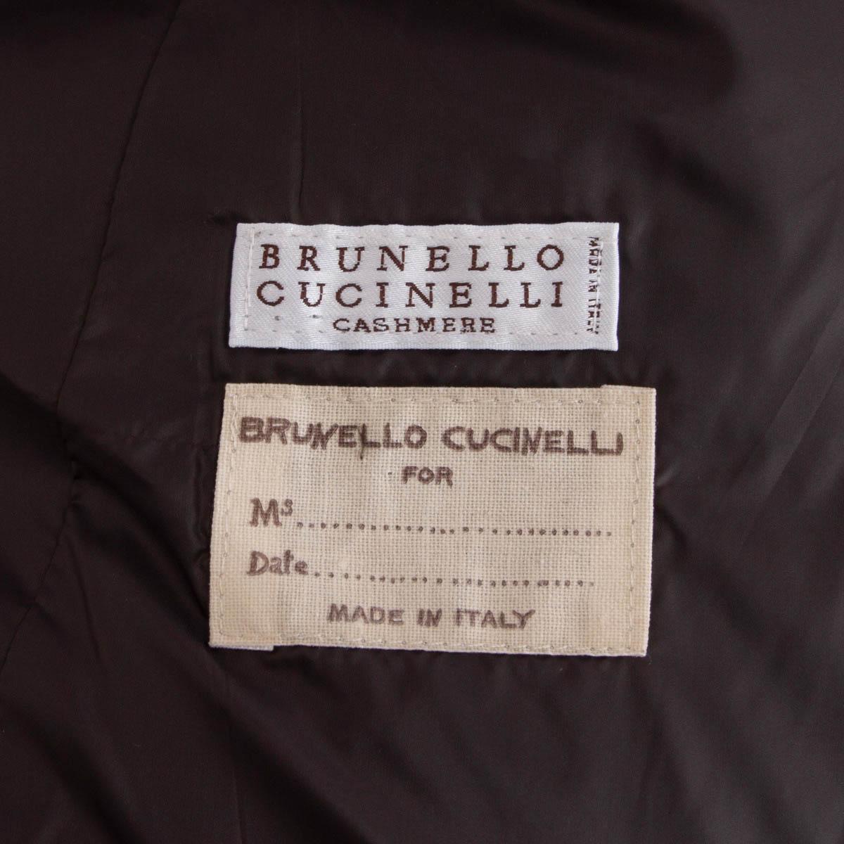 BRUNELLO CUCINELLI grey cashmere SEQUIN DOWN PUFFER Vest Jacket 44 L In Excellent Condition For Sale In Zürich, CH
