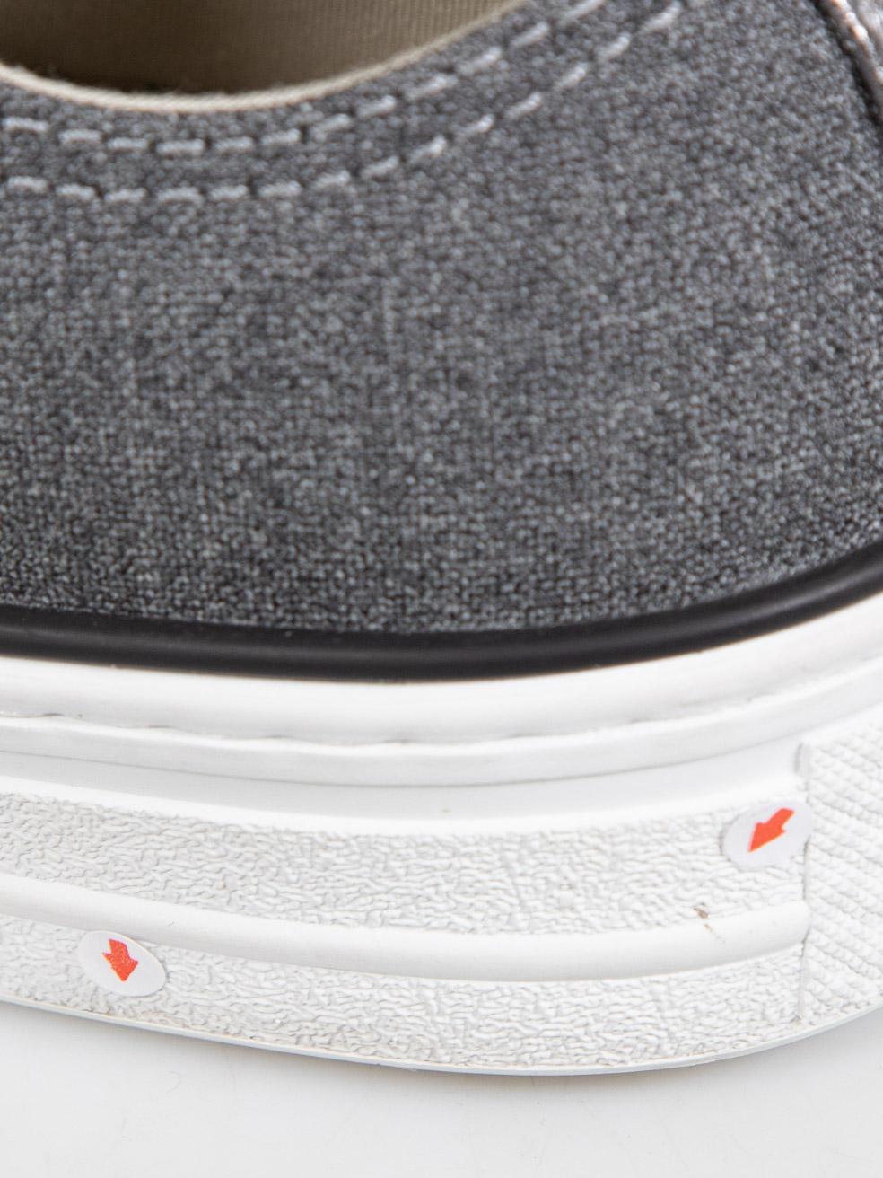 Brunello Cucinelli Grigio Scarpe da Ginnastica in Pelle Monili Taglia IT 38.5 in vendita 4
