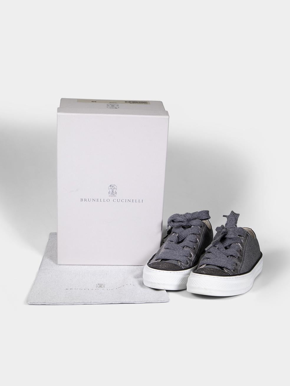 Brunello Cucinelli Grigio Scarpe da Ginnastica in Pelle Monili Taglia IT 38.5 in vendita 5