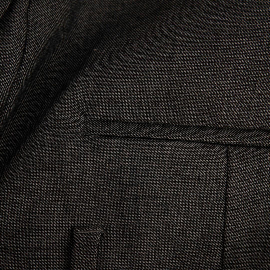 Brunello Cucinelli Graue spitz zulaufende Wollhose Größe S im Zustand „Gut“ im Angebot in London, GB