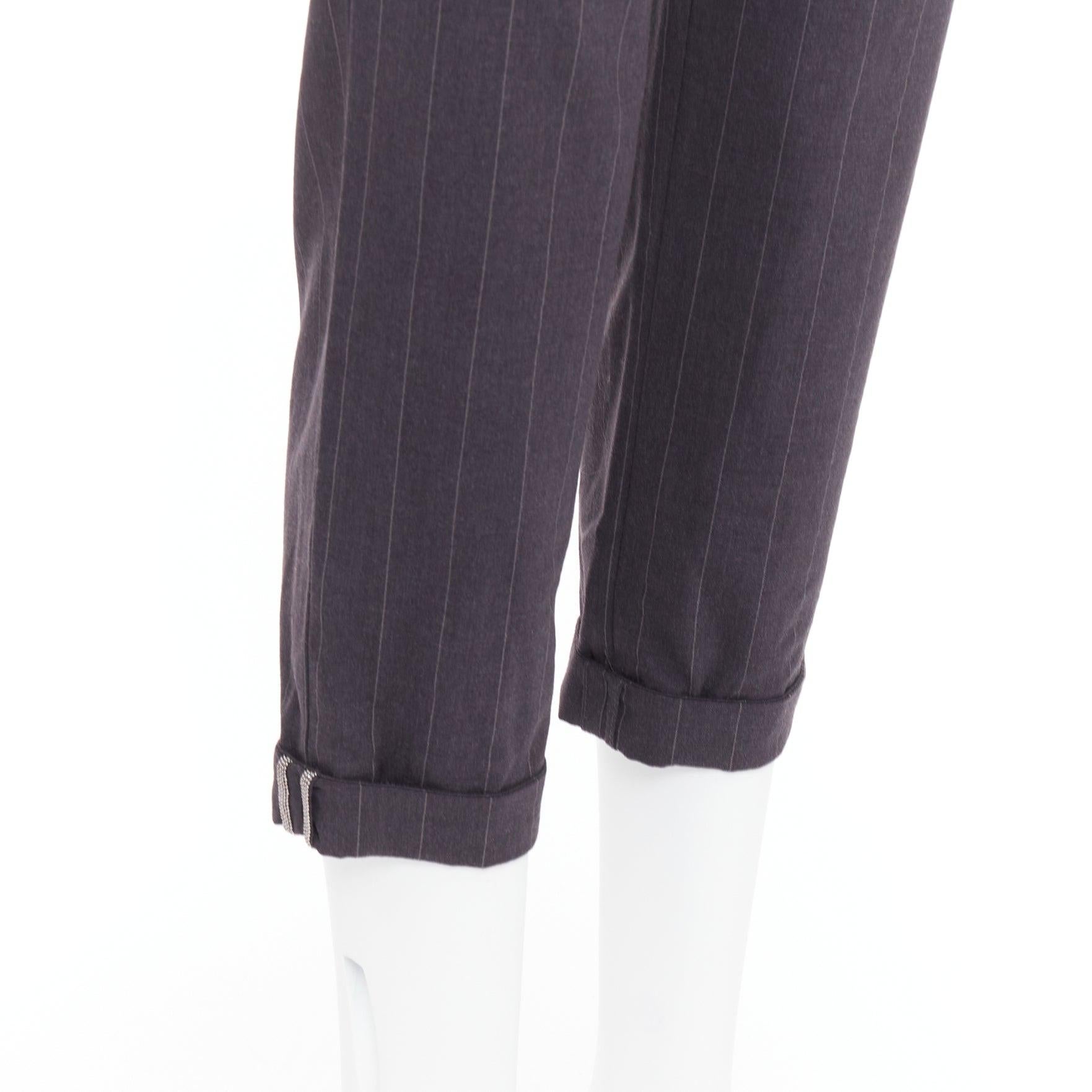 BRUNELLO CUCINELLI Graue Hose aus Schurwollmischung mit Nadelstreifen und Kapuze IT38 XS
Referenz: GEGG/A00005
Marke: Brunello Cucinelli
MATERIAL: Schurwolle, Gemisch
Farbe: Grau
Muster: Nadelgestreift
Verschluss: Zip Fly
Hergestellt in: