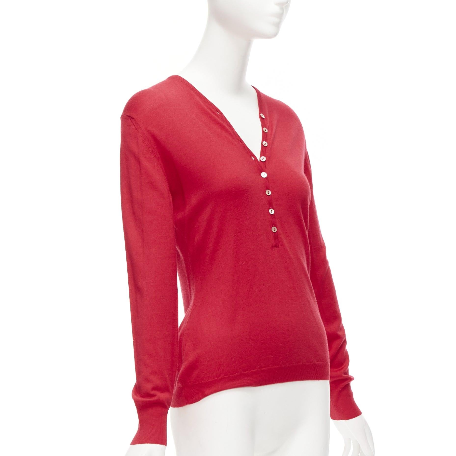 BRUNELLO CUCINELLI JOYCE red cashmere silk button up drop shoulder sweater S In Excellent Condition For Sale In Hong Kong, NT