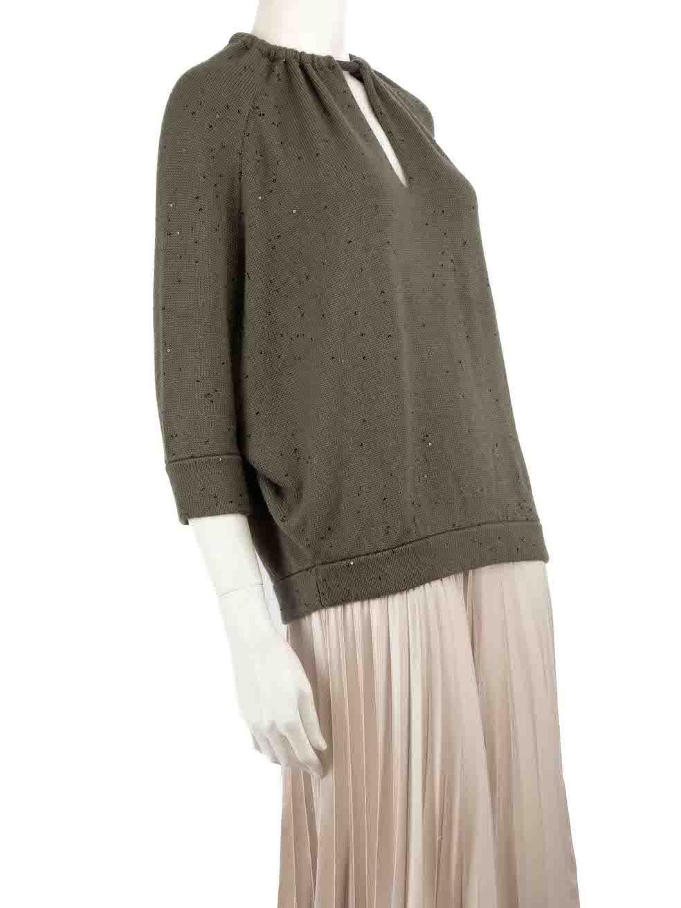 CONDITION is Never worn. No visible wear to jumper is evident on this new Brunello Cucinelli designer resale item.
 
 
 
 Details
 
 
 Khaki
 
 Cashmere
 
 Mid sleeves top
 
 Knitted and stretchy
 
 Sequinned
 
 Keyhole neckline
 
 Beaded drawstring