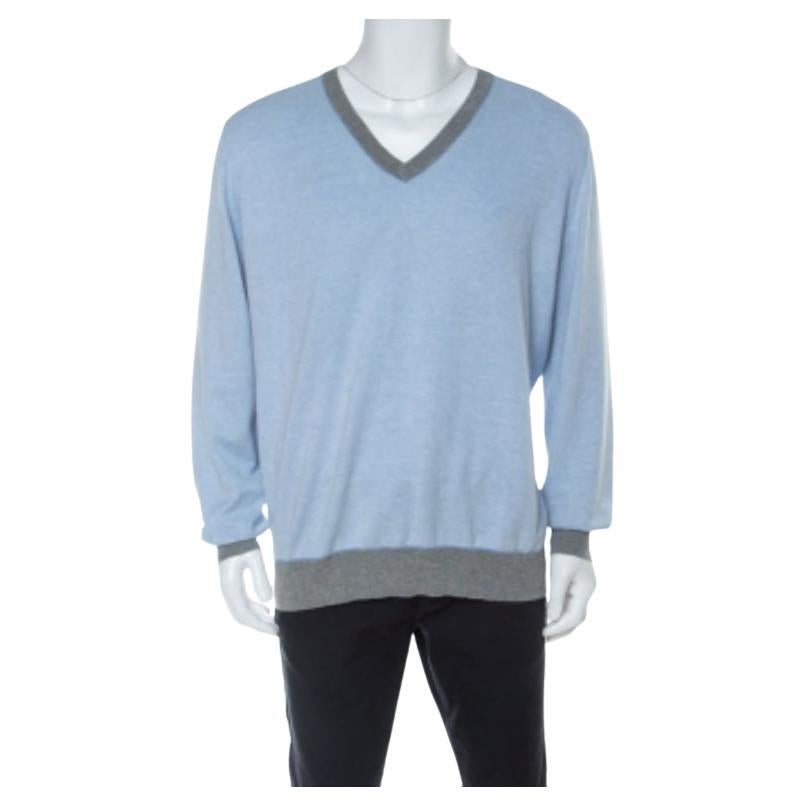 Pull à col en V bleu clair Brunello Cucinelli 4XL en vente