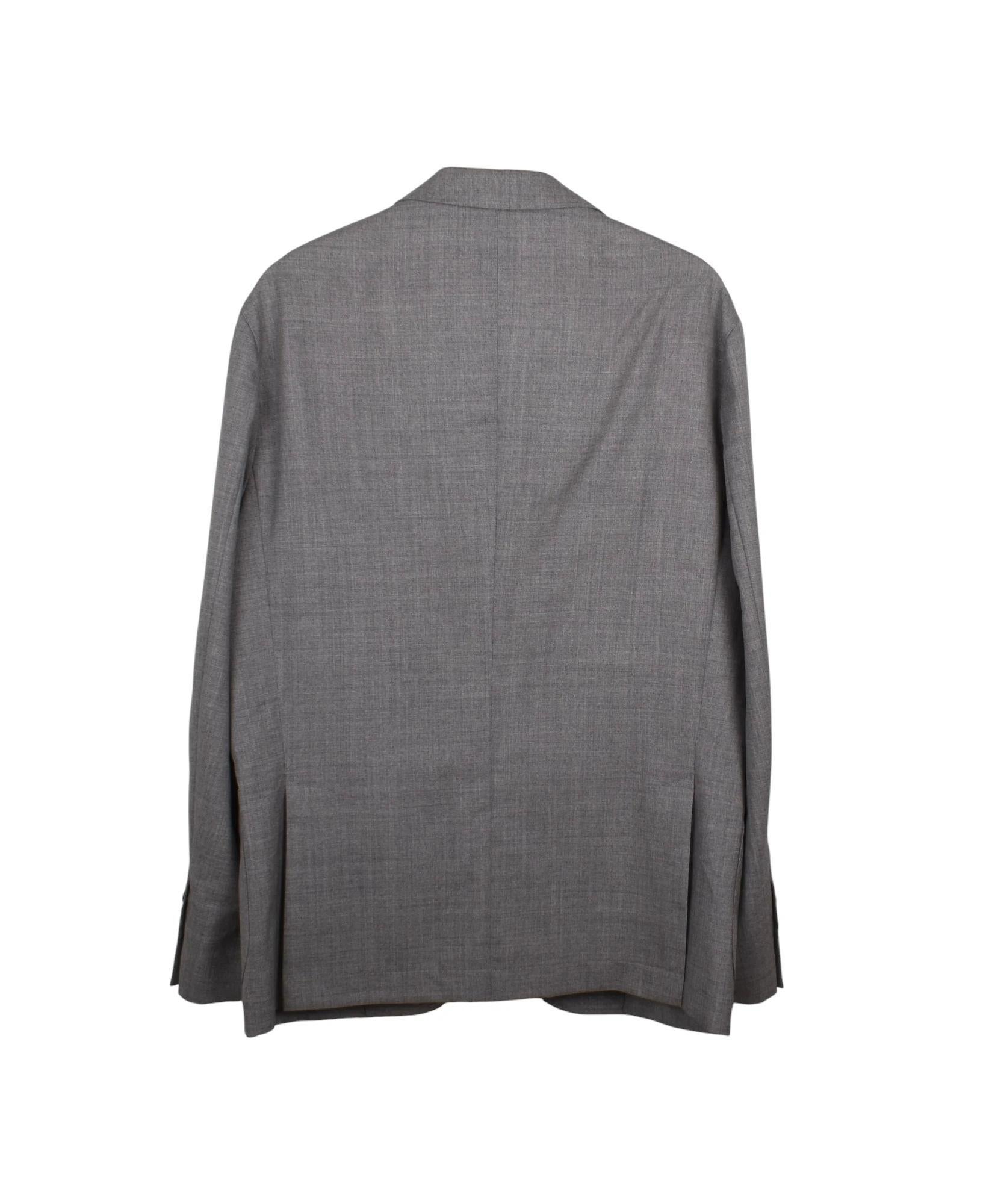 Compruebe mis otros listados. Tiene a la venta mucha más ropa de diseño. Abierto a cualquier oferta.
Artículo en venta 100% auténtico Brunello Cucinelli Hombre Blazer Light, S1530, VIASH8
Color: gris
(El color real puede variar un poco debido a la