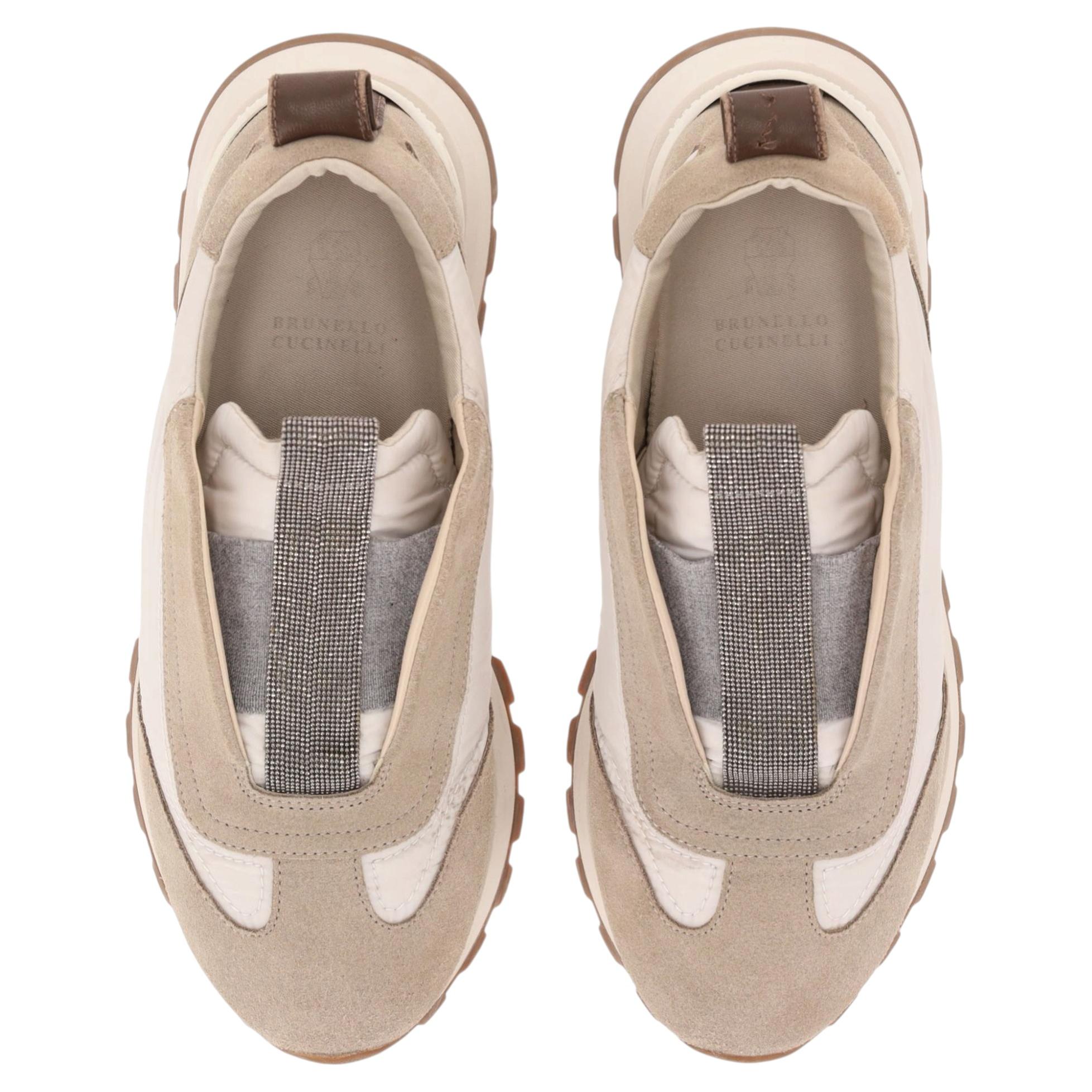 Brunello Cucinelli Zapatillas de ante embellecidas con abalorios Monili en venta