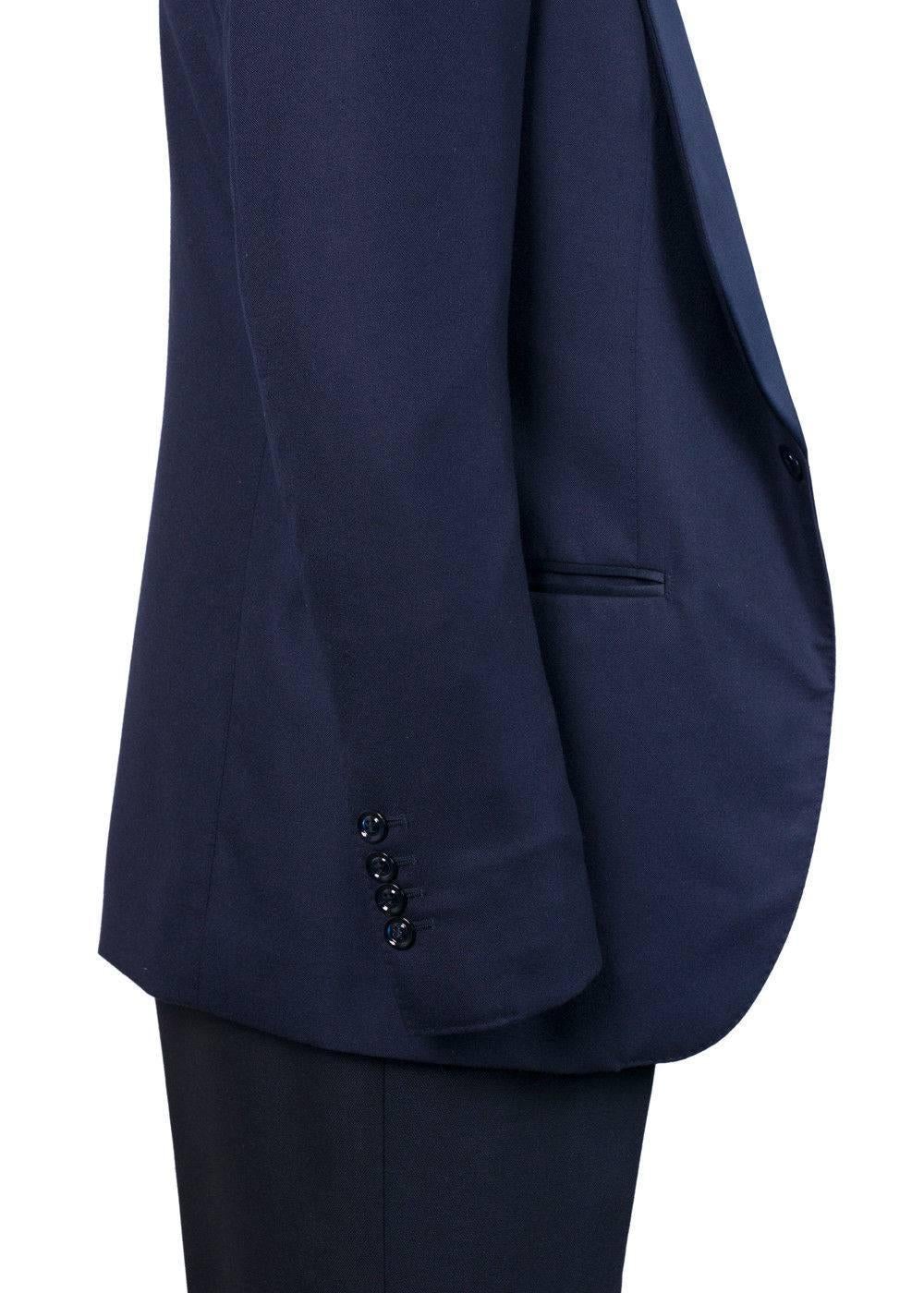 Brunello Cucinelli Navy 100% Cashmere Satin Lapel Cocktail Jacket In New Condition For Sale In Brooklyn, NY