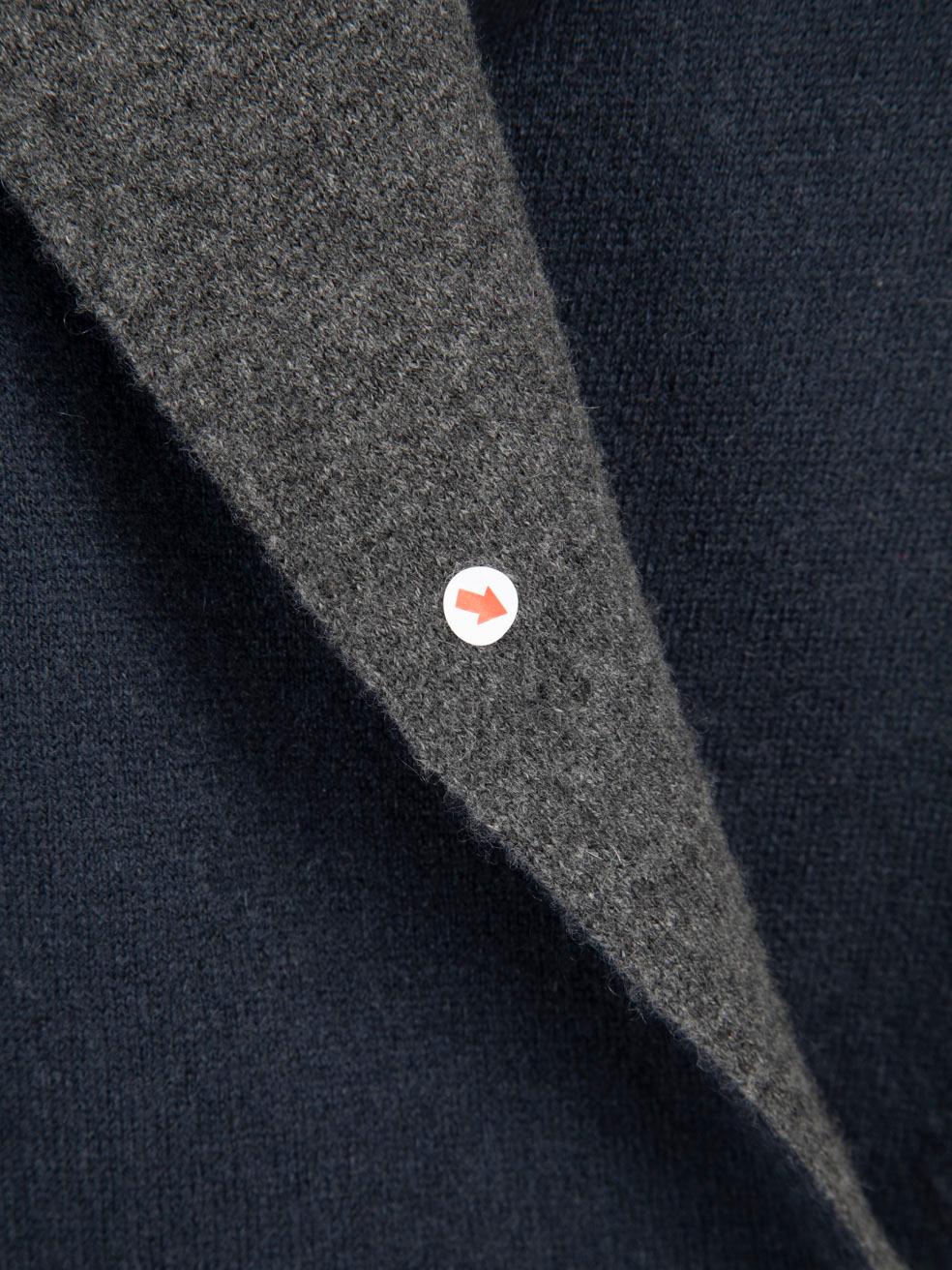 Women's Brunello Cucinelli Navy Cashmere Fox Fur Trim Cape Size S