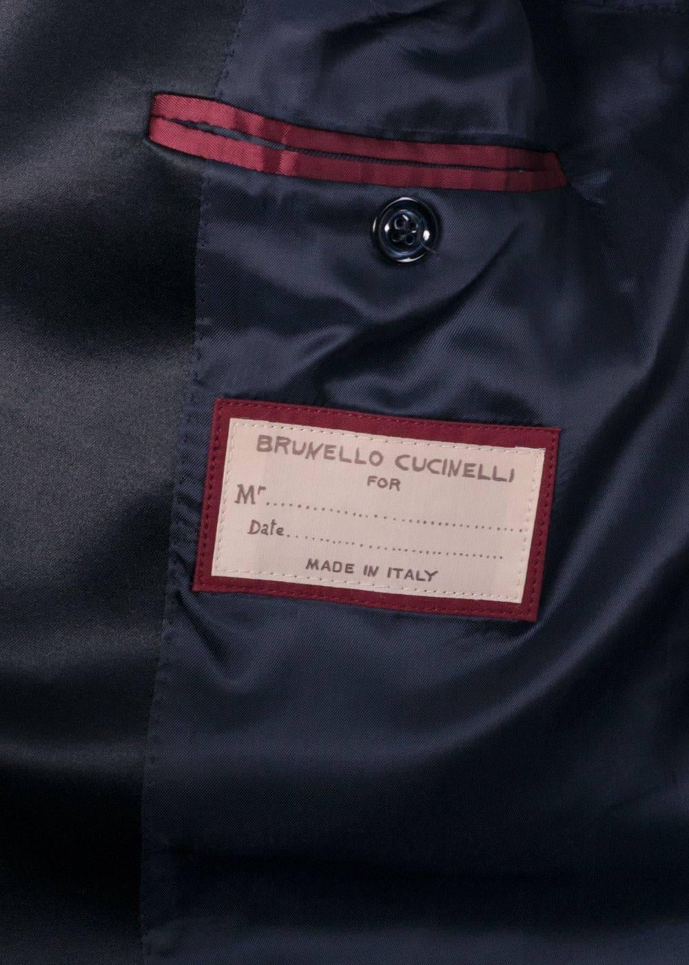 Brunello Cucinelli Navy Wool Tonal Satin Lapel Two Piece Suit In New Condition For Sale In Brooklyn, NY