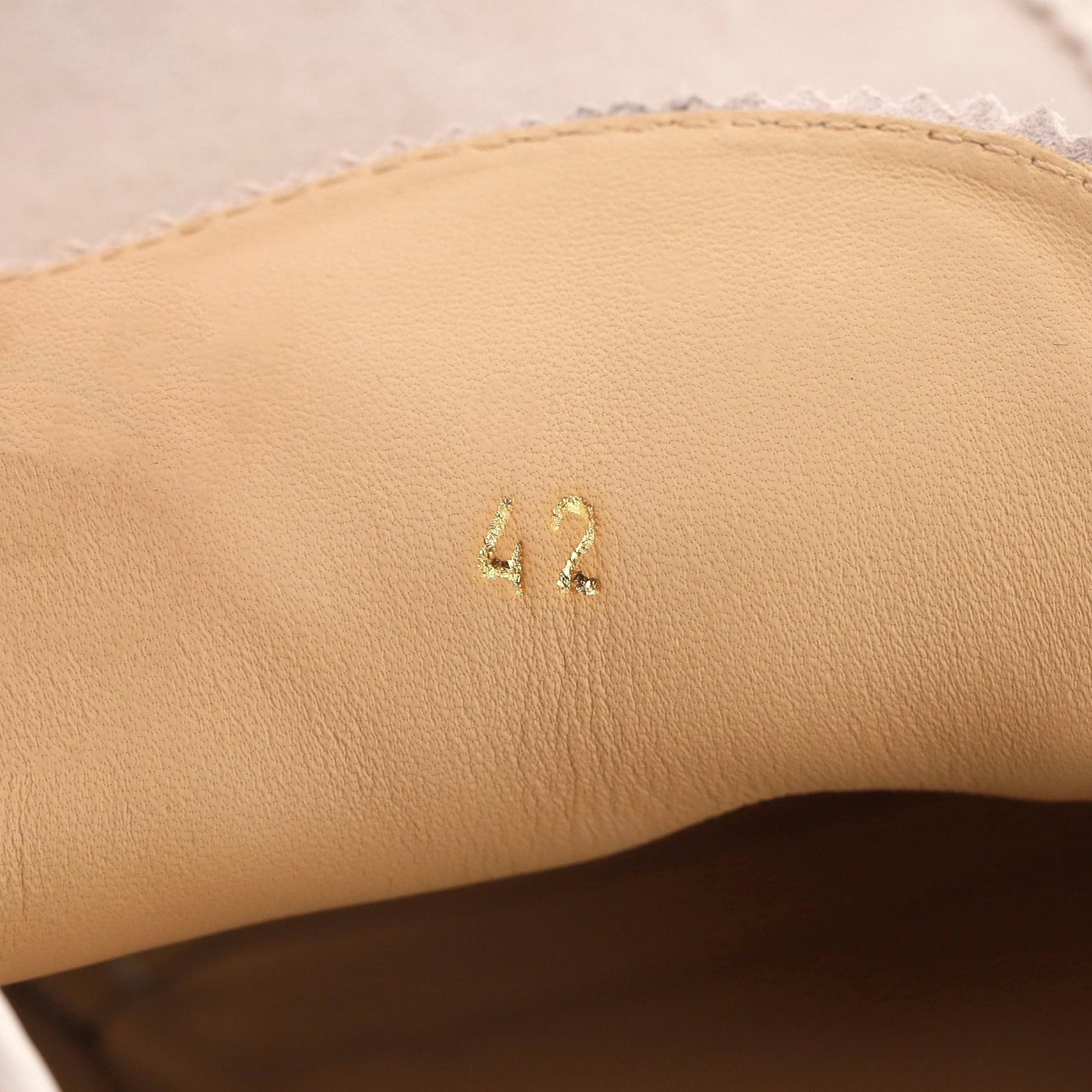 Zapatos Derby Brunello Cucinelli de ante perforado en venta 2