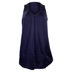 Plissiertes, ärmelloses Oberteil von Brunello Cucinelli aus marineblauer Seide
