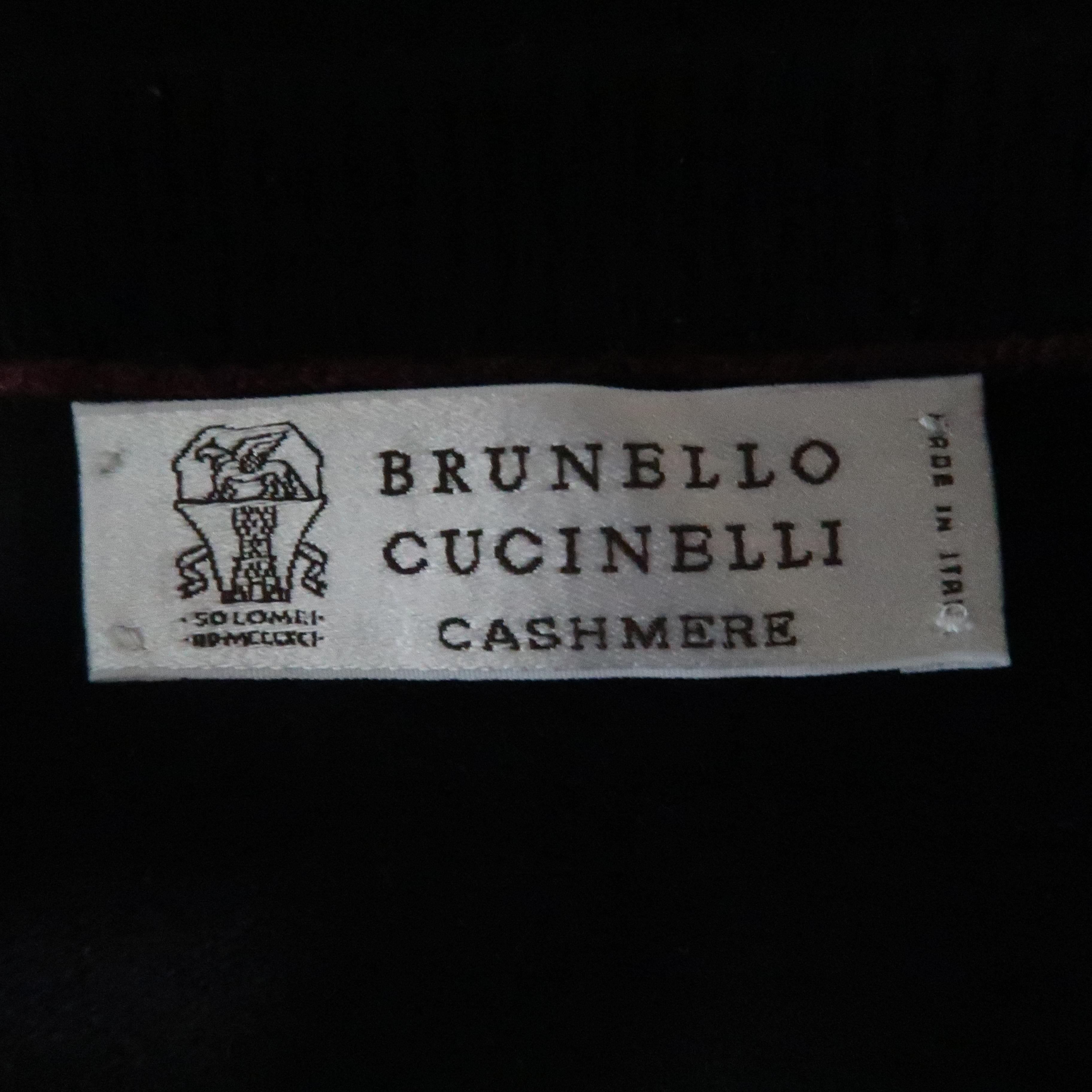 Men's BRUNELLO CUCINELLI Size 36 Black Solid Cashmere V-Neck Pullover