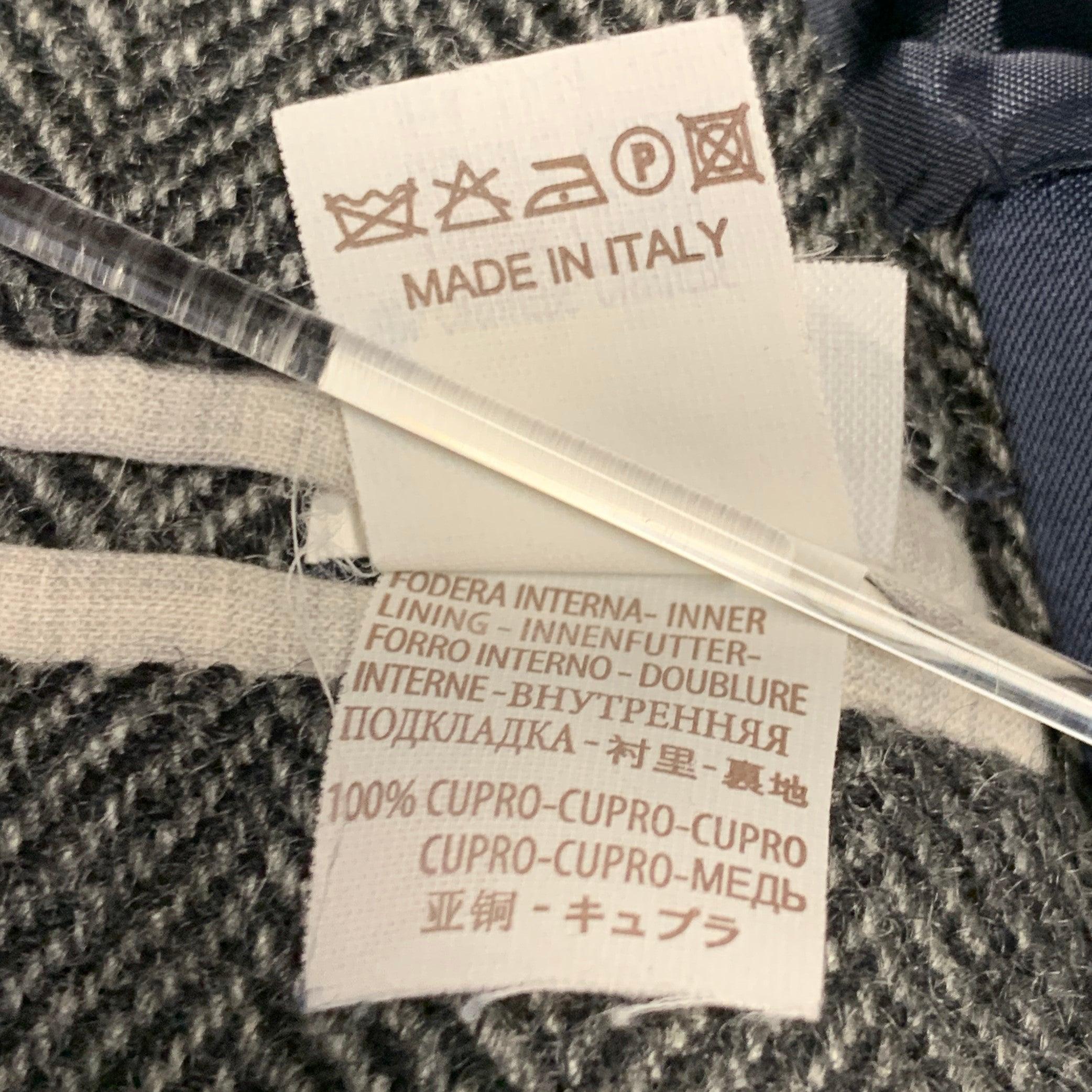 BRUNELLO CUCINELLI Size 38 Grey Black Herringbone Cashmere Sport Coat For Sale 5
