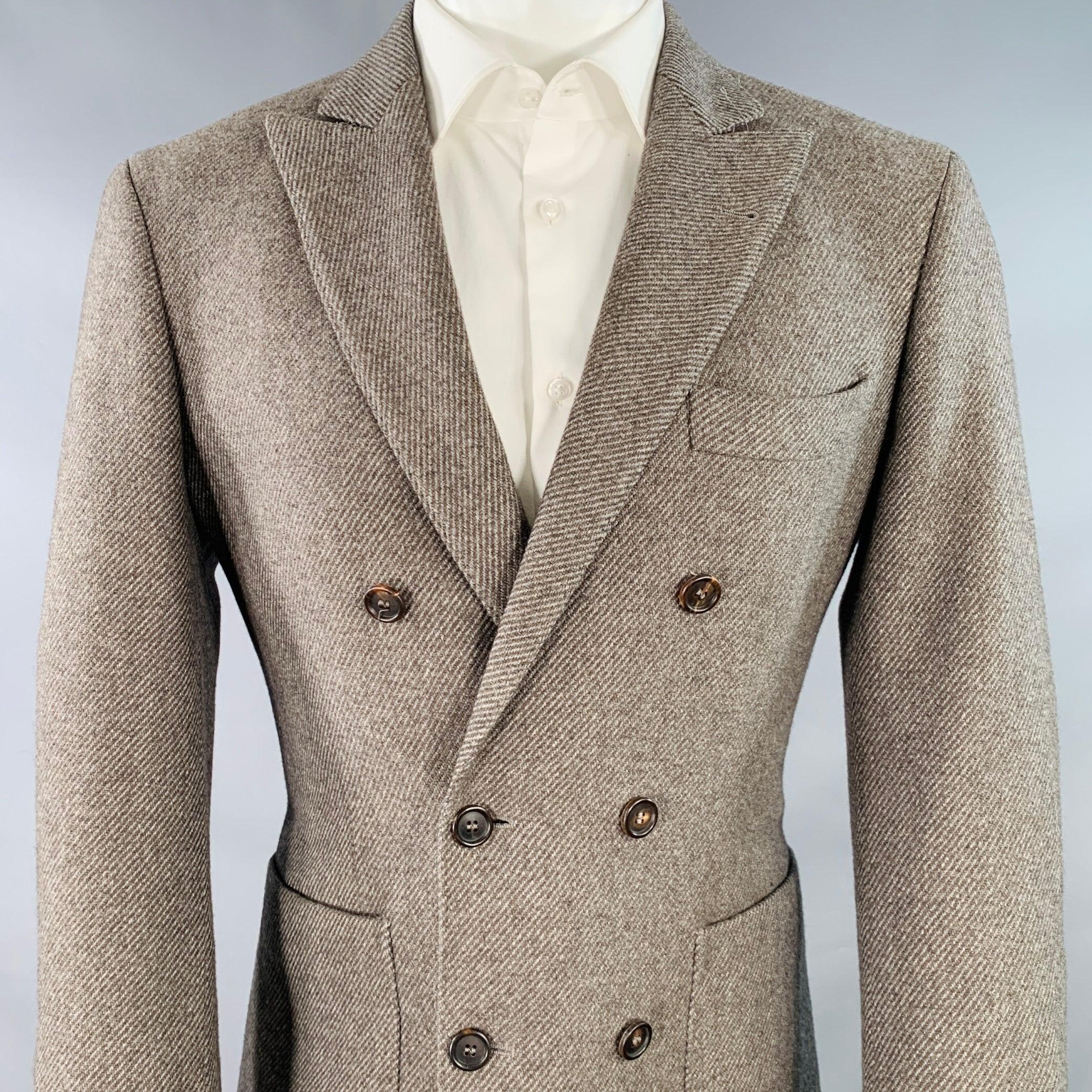 BRUNELLO CUCINELLI Size 38 Grey Light Grey Cashmere Double Breasted Sport Coat In Excellent Condition For Sale In San Francisco, CA