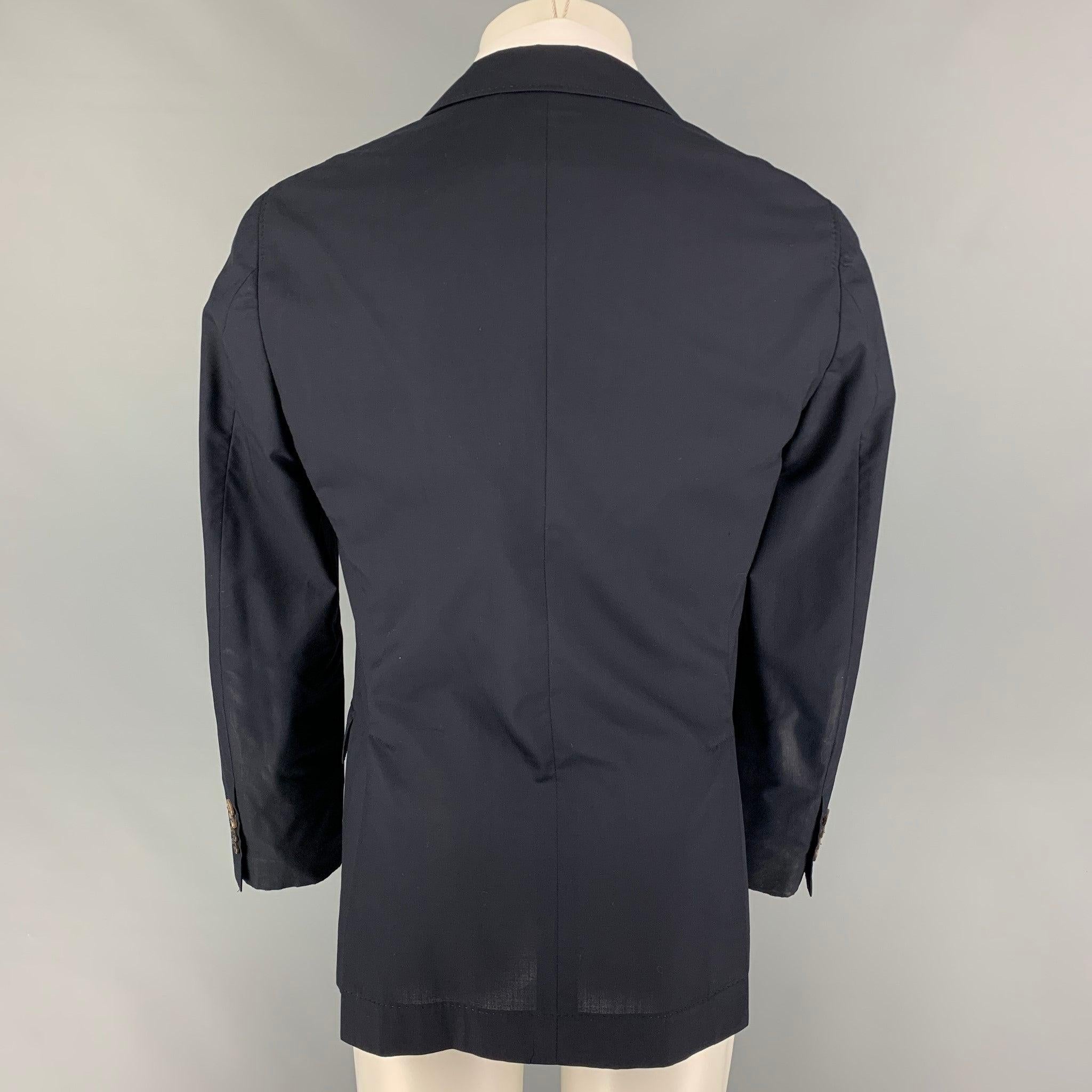 BRUNELLO CUCINELLI Size 38 Navy Virgin Wool Silk Notch Lapel Sport Coat In Good Condition For Sale In San Francisco, CA