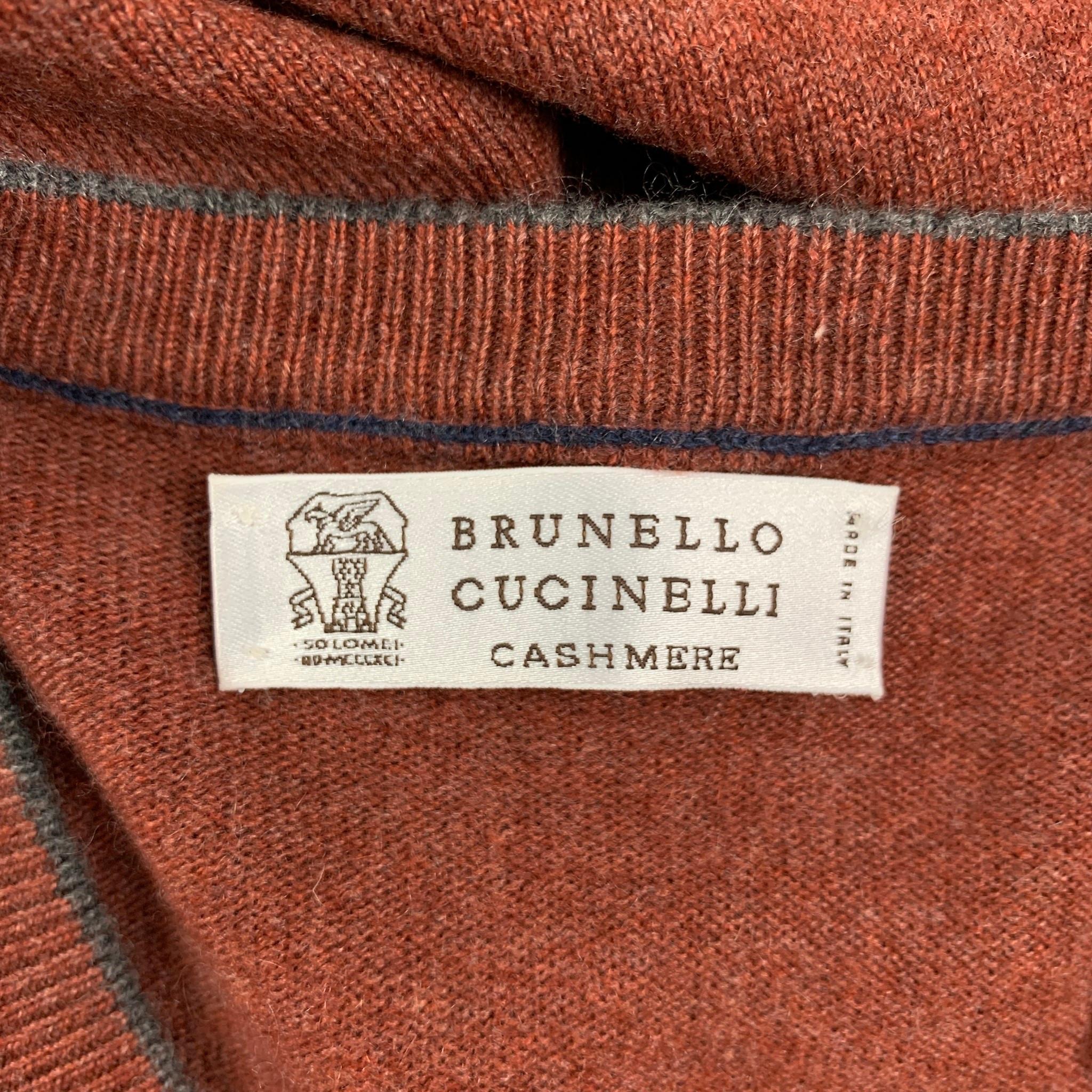BRUNELLO CUCINELLI Size L Brick Knitted Cashmere V-Neck Sweater In New Condition In San Francisco, CA
