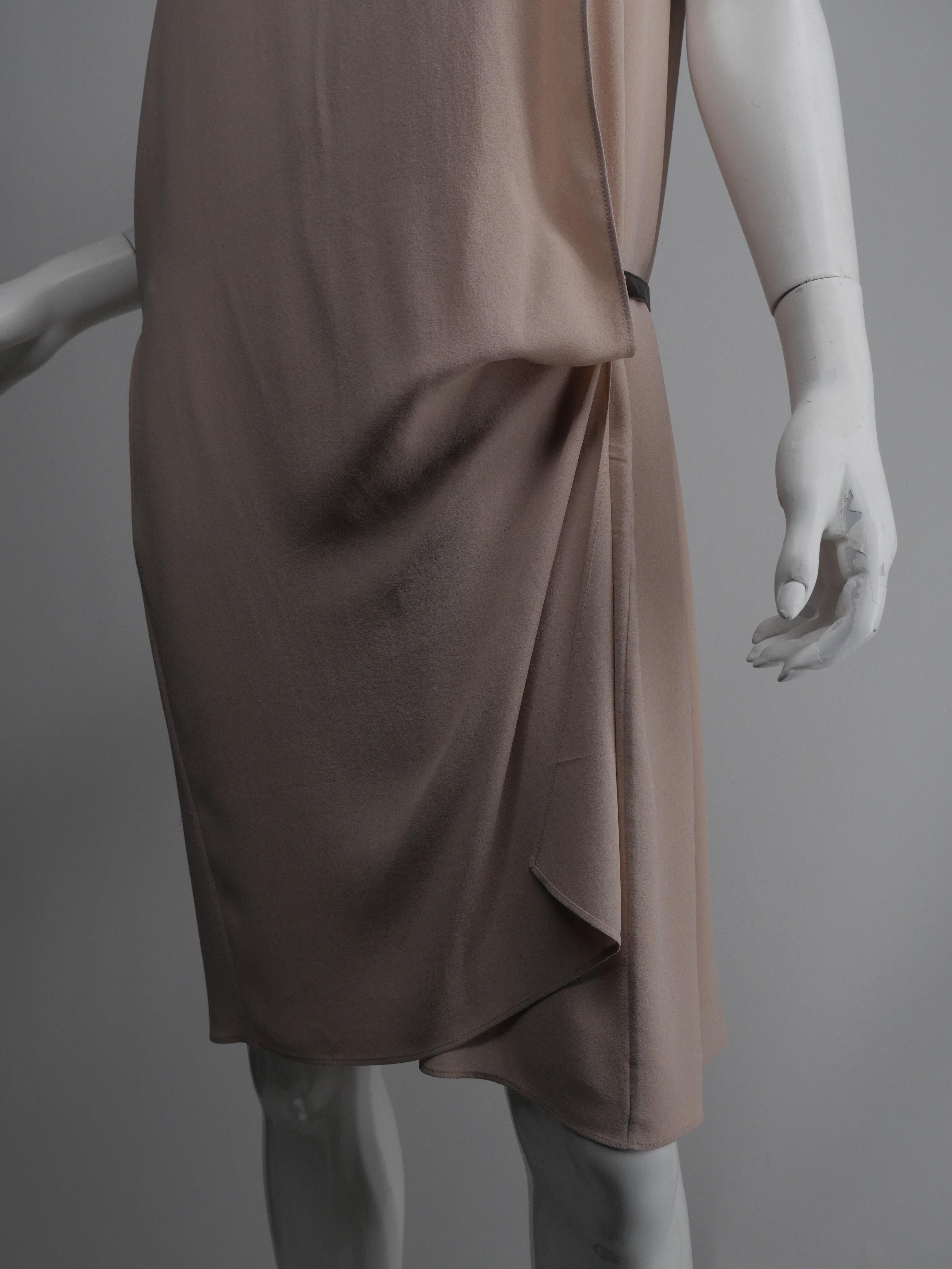 Brunello Cucinelli Size Large Beige Silk Sleeveless Dress In Good Condition In Bridgehampton, NY