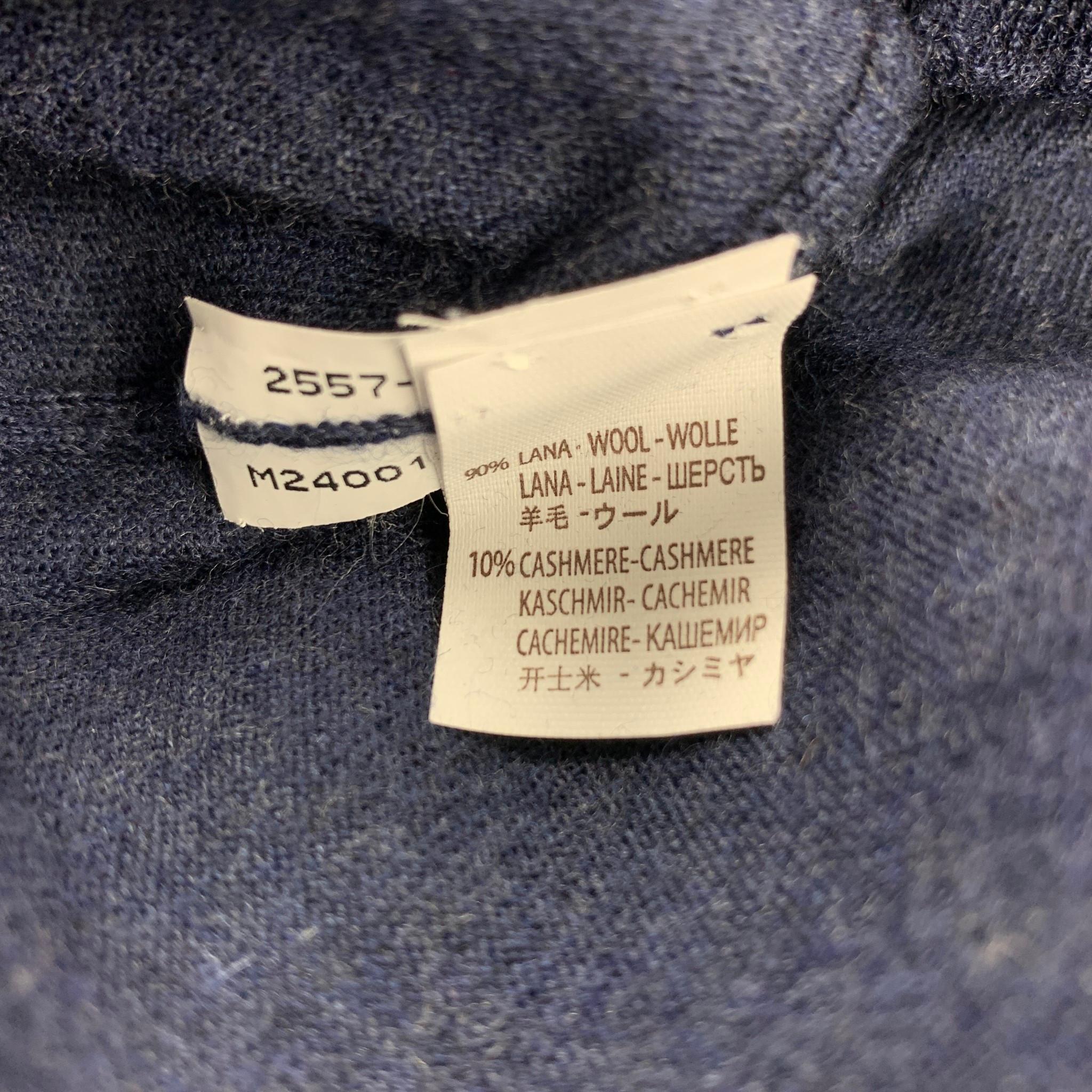 BRUNELLO CUCINELLI Size M Navy Wool / Cashmere V-Neck Pullover In Good Condition In San Francisco, CA
