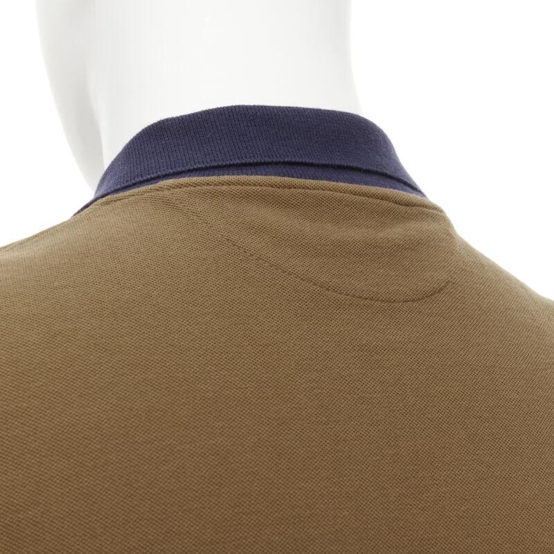 Brunello Cucinelli Slim Fit polo marrone navy XS in vendita 2