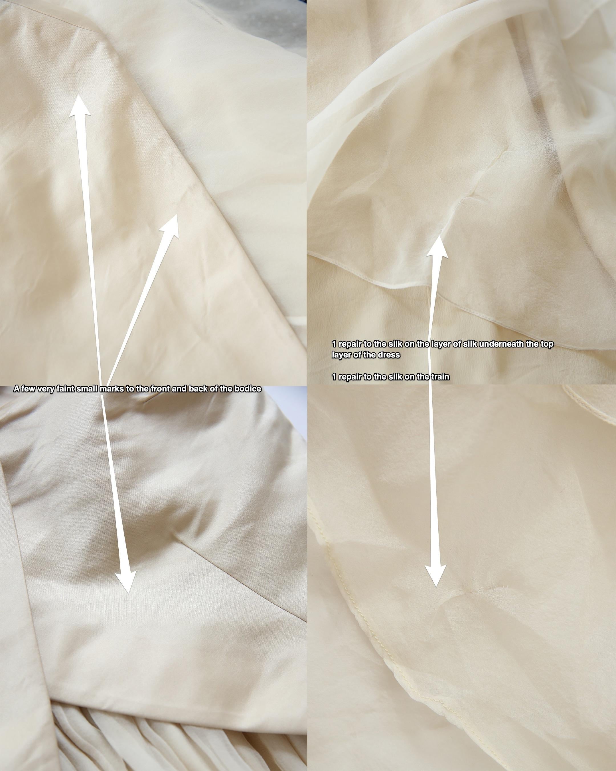 trägerloses Hochzeitskleid aus cremefarbenem Seidenchiffon von Brunello Cucinelli mit Lagen M im Angebot 14