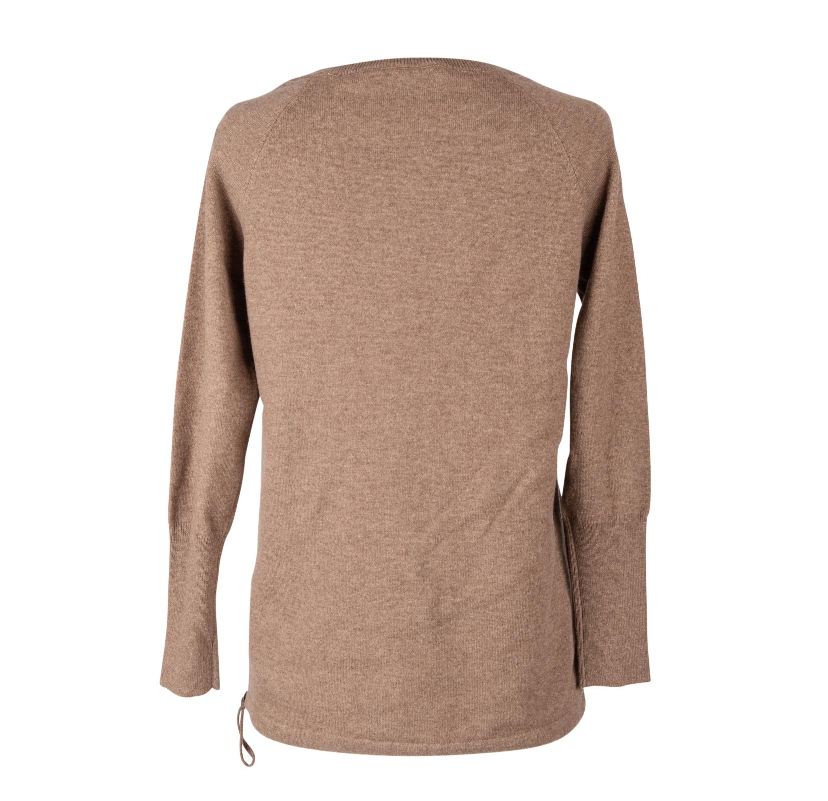 Brunello Cucinelli Sweater Cashmere Pullover Subtle Signature Bead Neck Detail M In Excellent Condition For Sale In Miami, FL