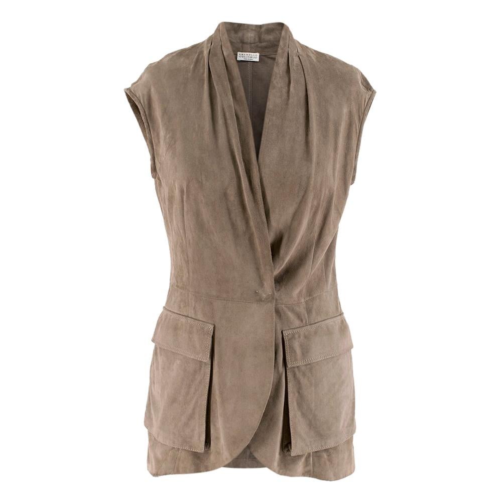 Brunello Cucinelli taupe suede sleeveless jacket - Size US 4 For Sale