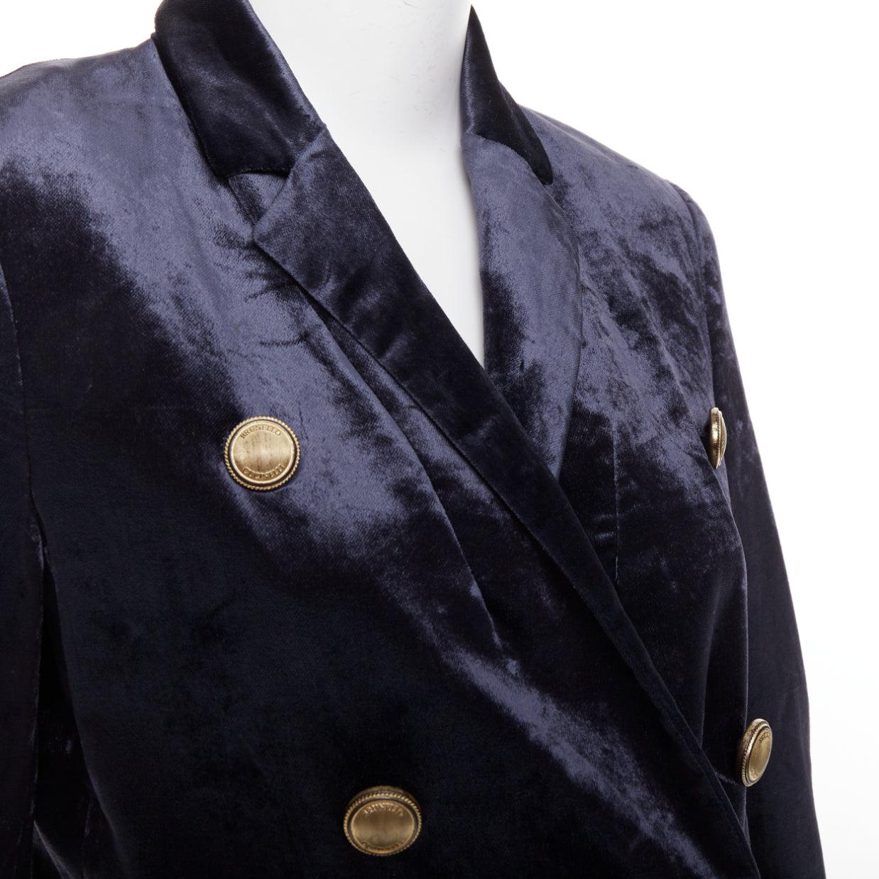 BRUNELLO CUCINELLI navy velvet brass logo buttons double breasted blazer jacket IT40 S
Reference: JACG/A00315
Brand: Brunello Cucinelli
Material: Cotton, Blend
Color: Navy
Pattern: Solid
Closure: Button
Lining: Black Fabric
Extra Details: Brass logo