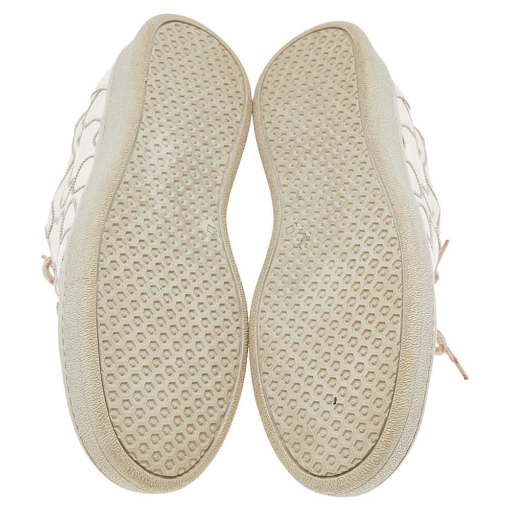 Brunello Cucinelli White Leather Low Top Sneakers Size 38 In Fair Condition For Sale In Dubai, Al Qouz 2
