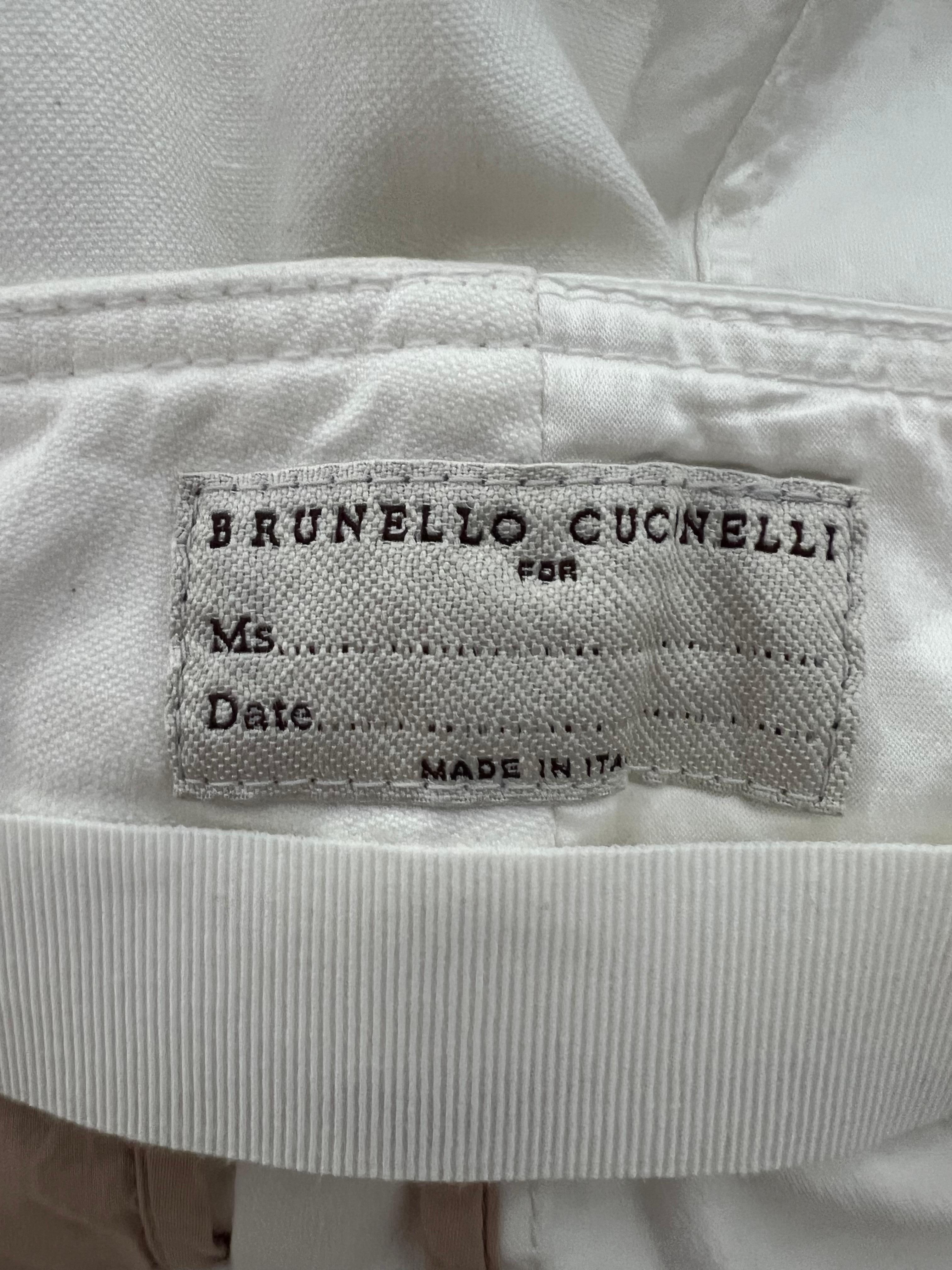 Brunello Cucinelli White Shorts, Size 42 For Sale 2