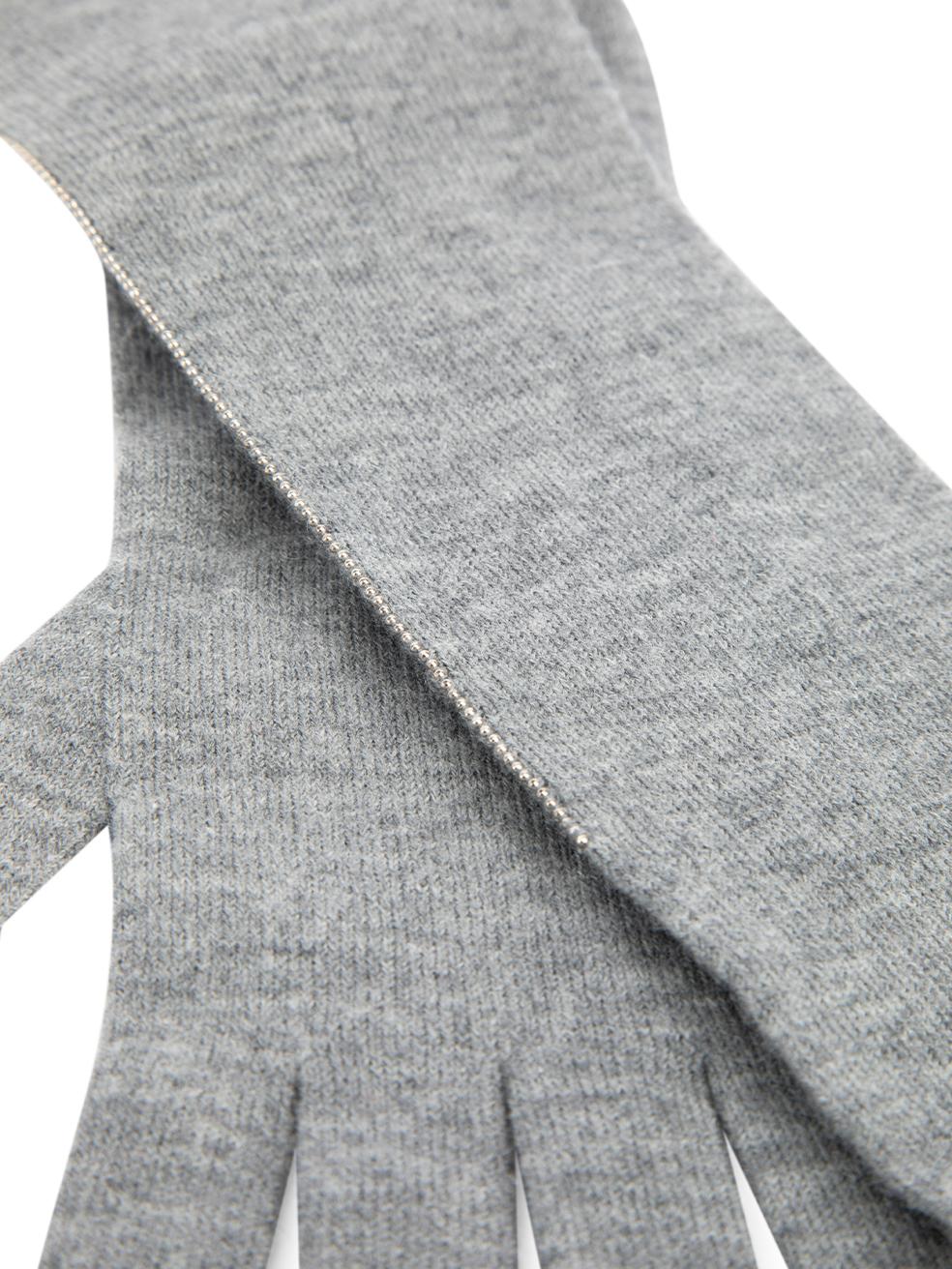 CONDITION is Never Worn. No visible wear to gloves is evident on this used Brunello Cucinelli designer resale item. This item includes the original dustbag. Details Grey Cashmere Gloves Above elbow length Glitter embellished Made in Italy