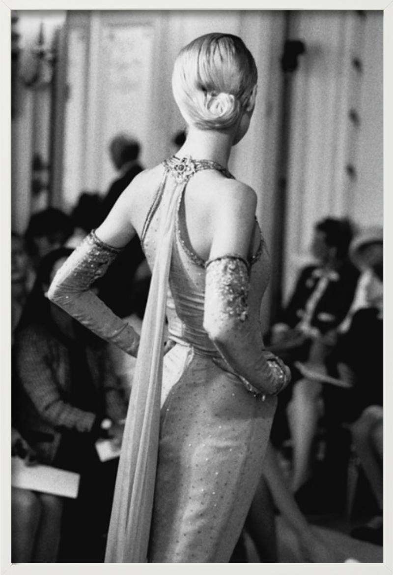 Chanel Haute Couture, Back - Model on the Runway, Fine Art Photography, 1991 For Sale 4