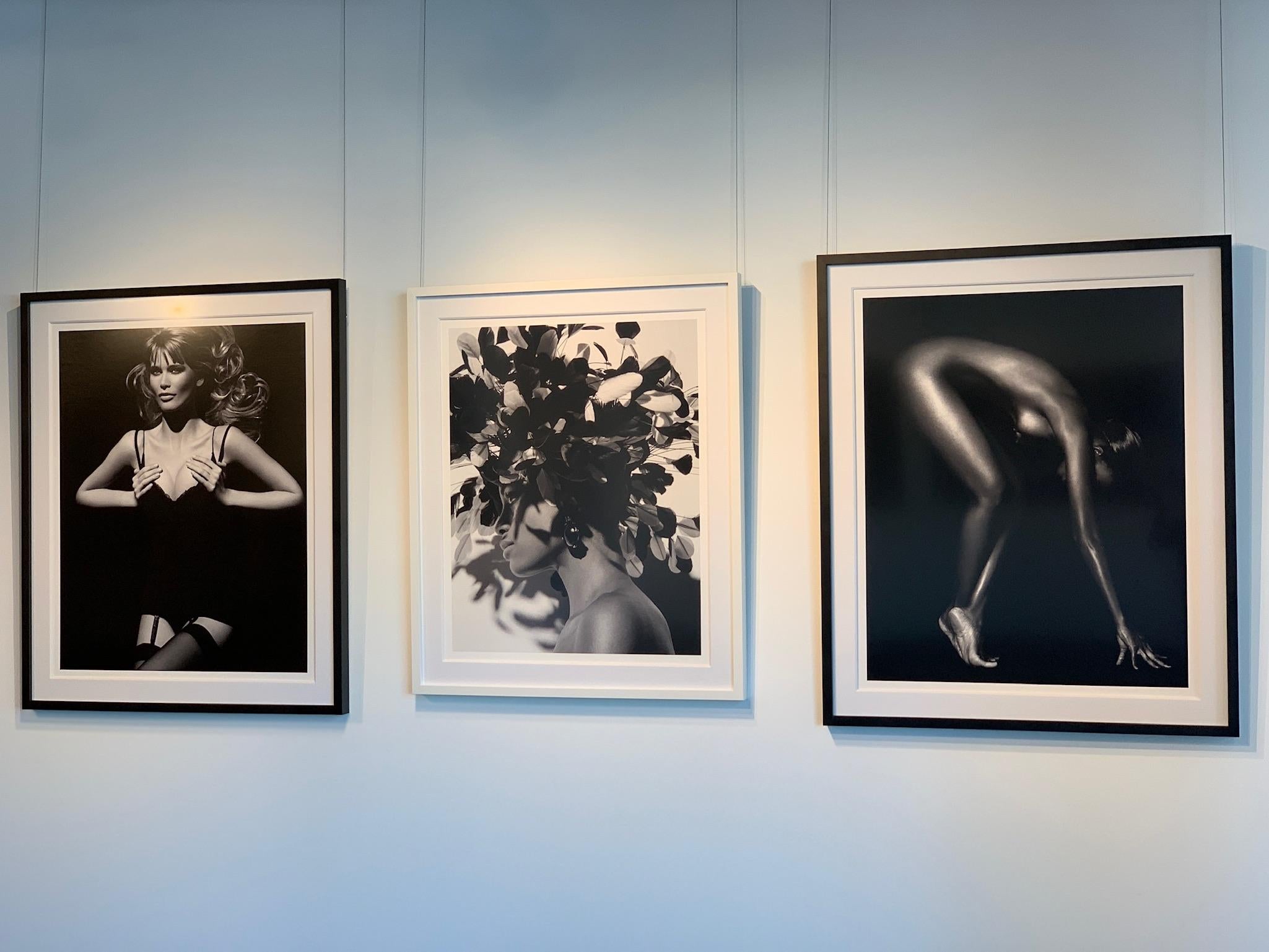 „E_046), CLAUDIA SCHIFFER, Paris '97 (E_046) (Schwarz), Black and White Photograph, von Bruno Bisang