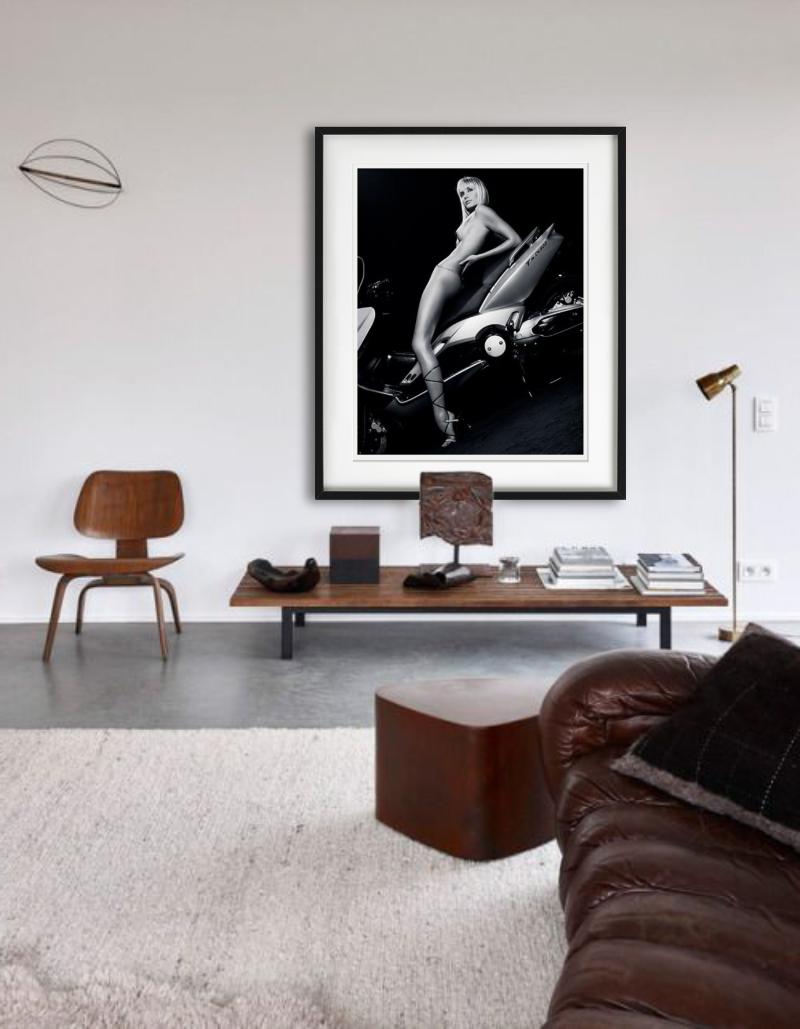 Kristen Pazik - Nudo in bicicletta, Fotografia d'autore, 2000 in vendita 5
