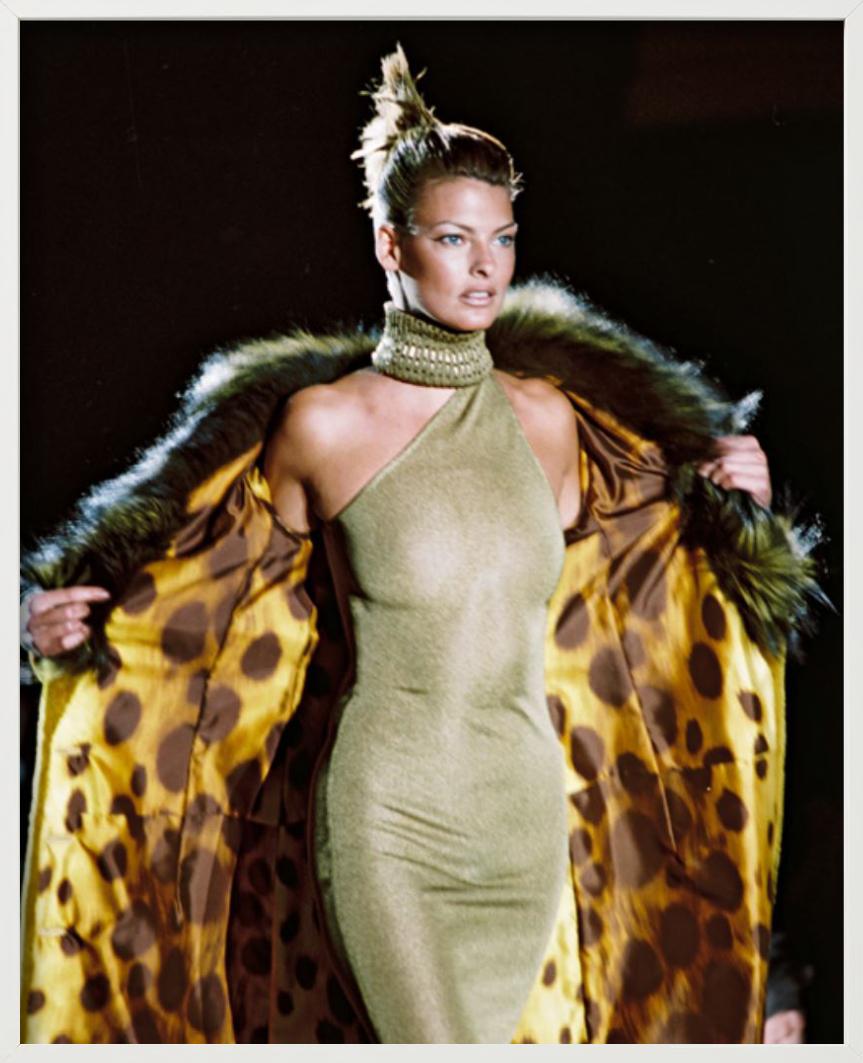 Linda Evangelista for Versace Ready-to-wear, Fine Art Photography, 1998 For Sale 1