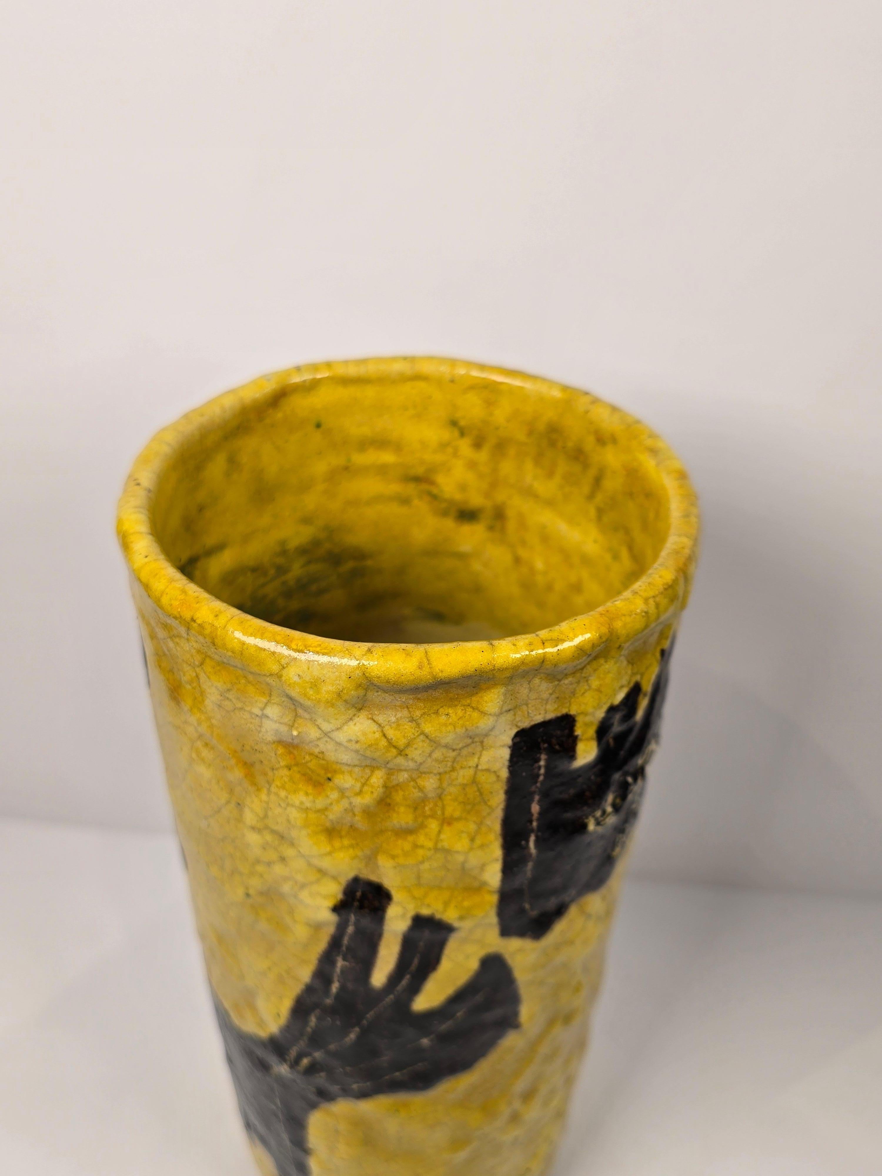 Bruno Capacci Arno Ceramiche Italia Mid Century Vaso Cavalieri Giallo Raymor in vendita 6