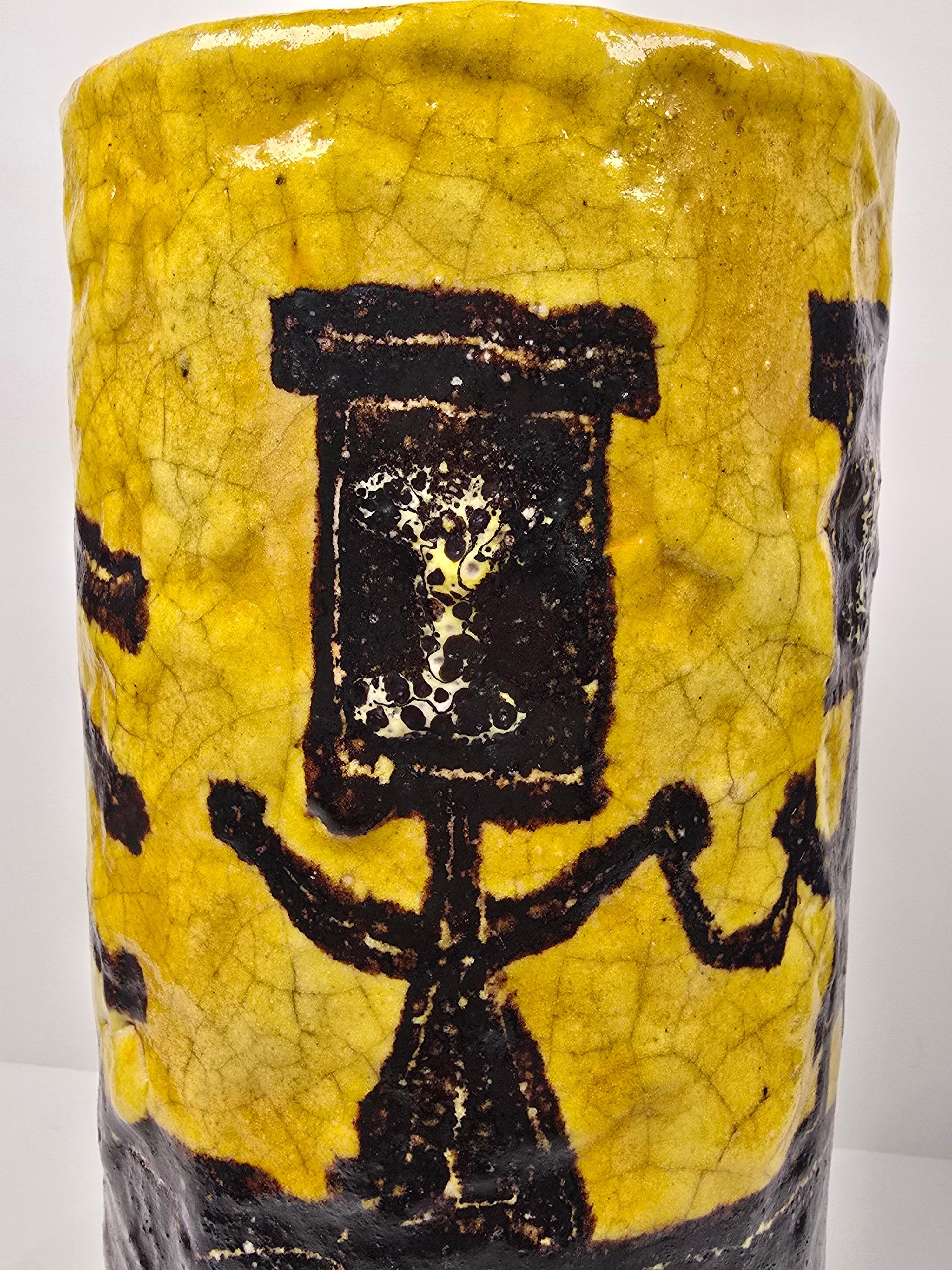 Bruno Capacci Arno Ceramiche Italia Mid Century Vaso Cavalieri Giallo Raymor in vendita 8