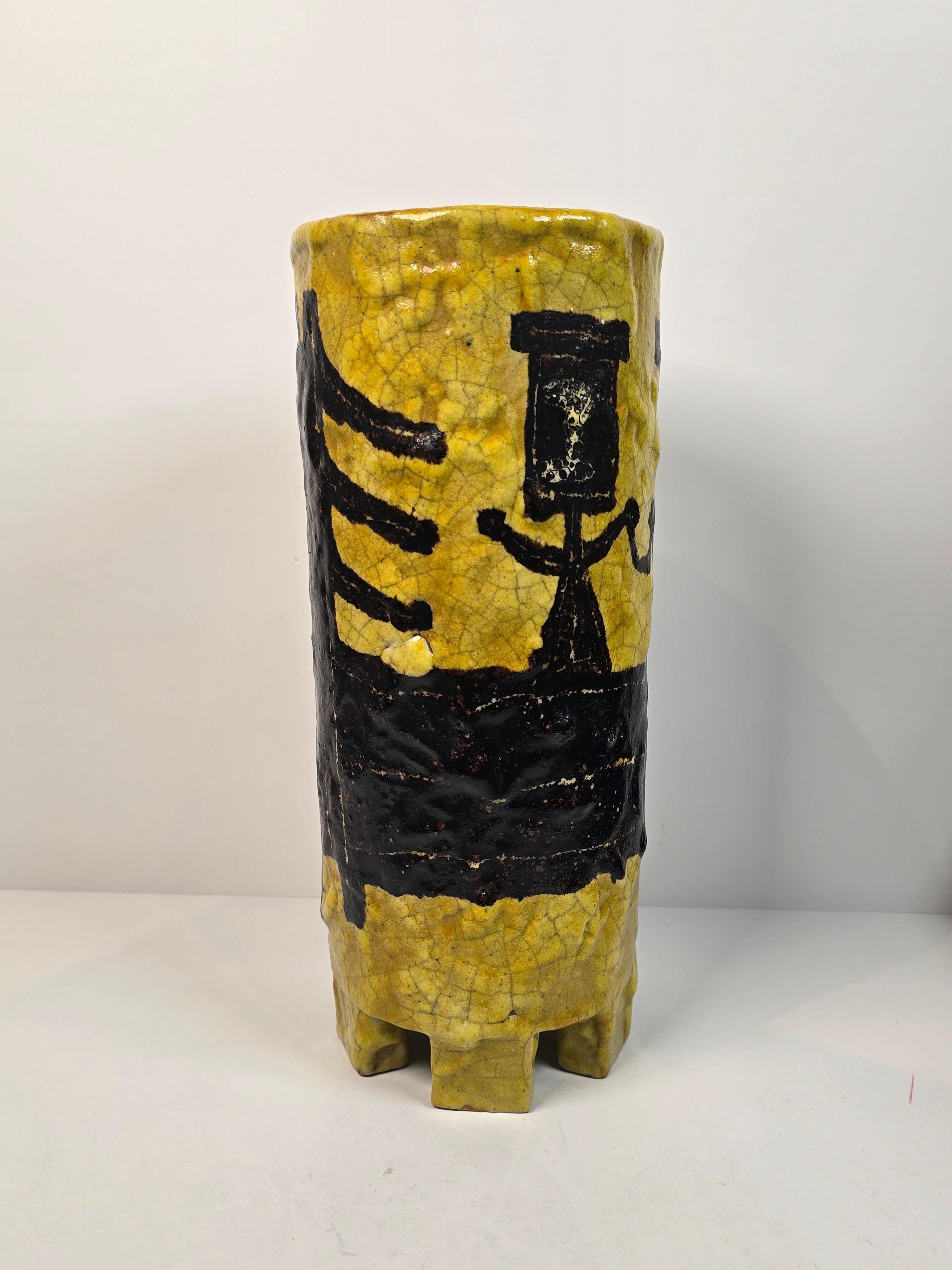 Mid-Century moderno Bruno Capacci Arno Ceramiche Italia Mid Century Vaso Cavalieri Giallo Raymor in vendita