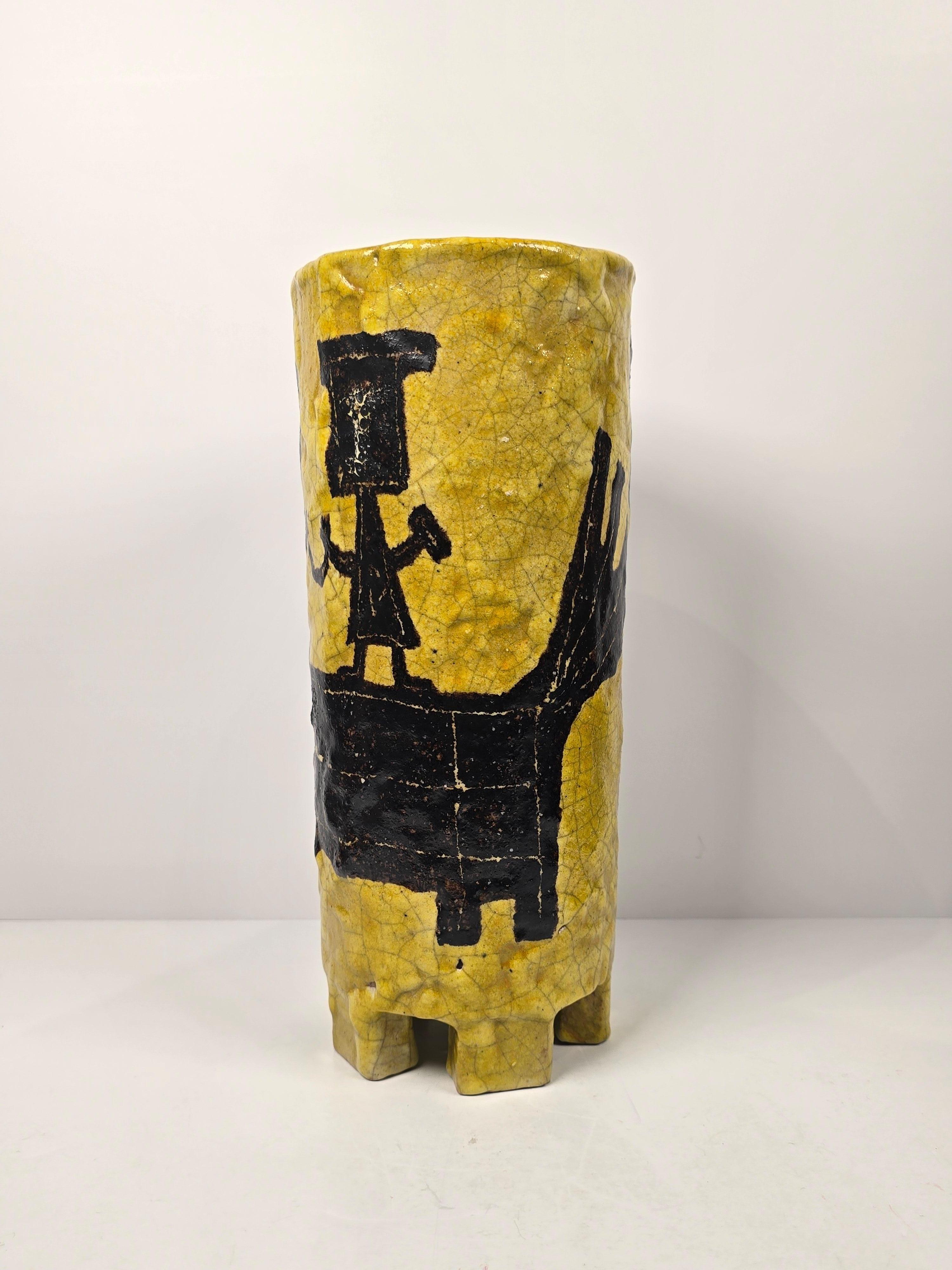 Bruno Capacci Arno Ceramiche Italia Mid Century Vaso Cavalieri Giallo Raymor in vendita 1
