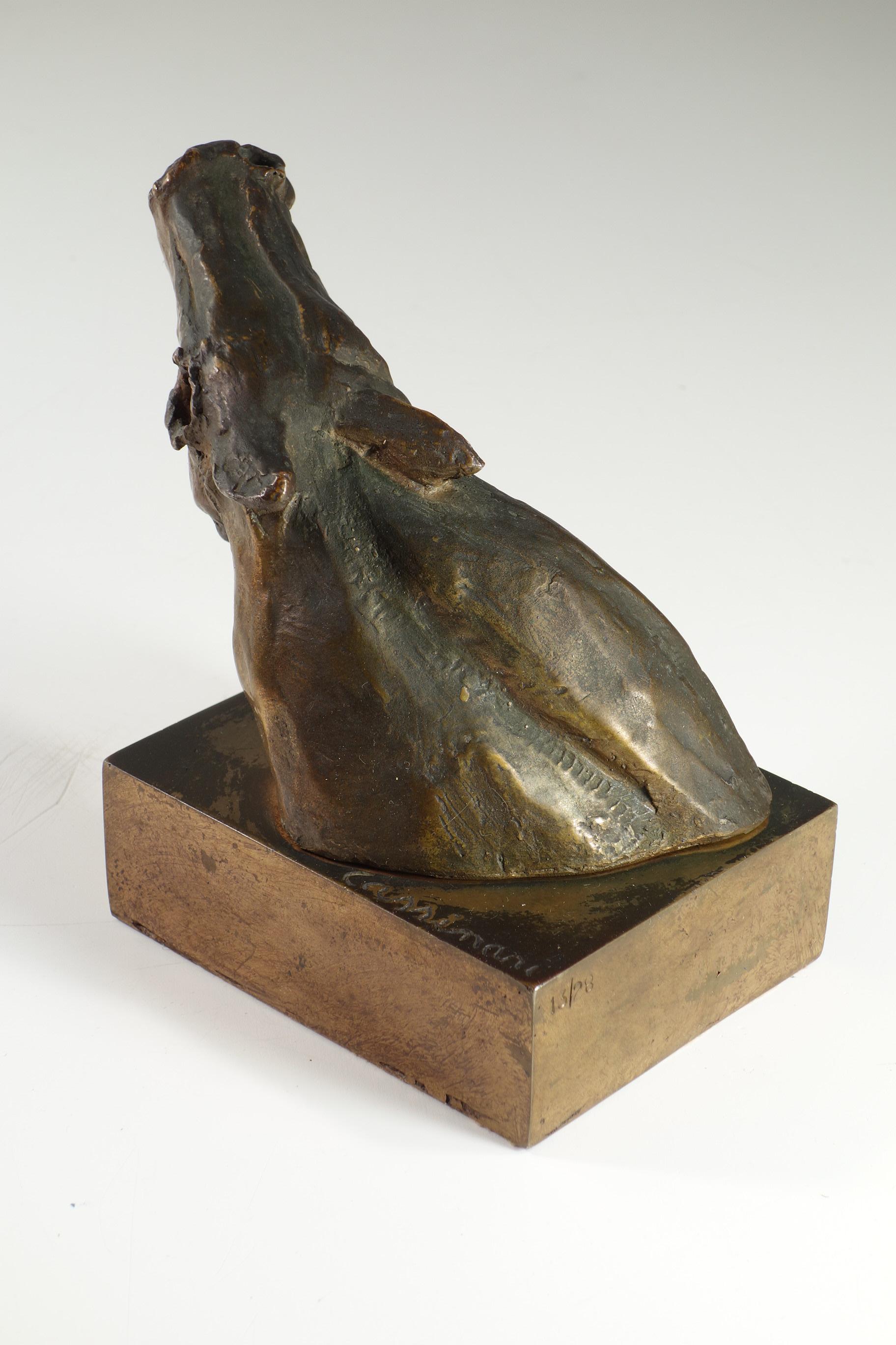Bruno Cassinari Scultura di cavallo in bronzo 13/28 in vendita 3
