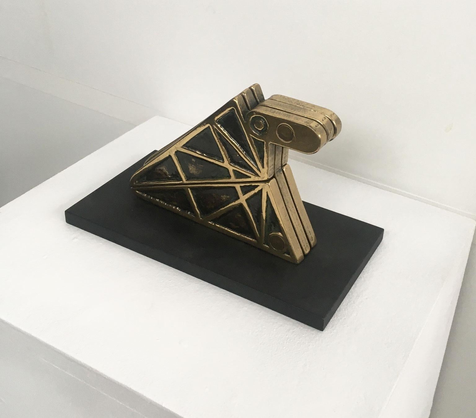 1980 Italia Scultura cinetica astratta in bronzo Bruno Chersicla Opera ludica in vendita 6