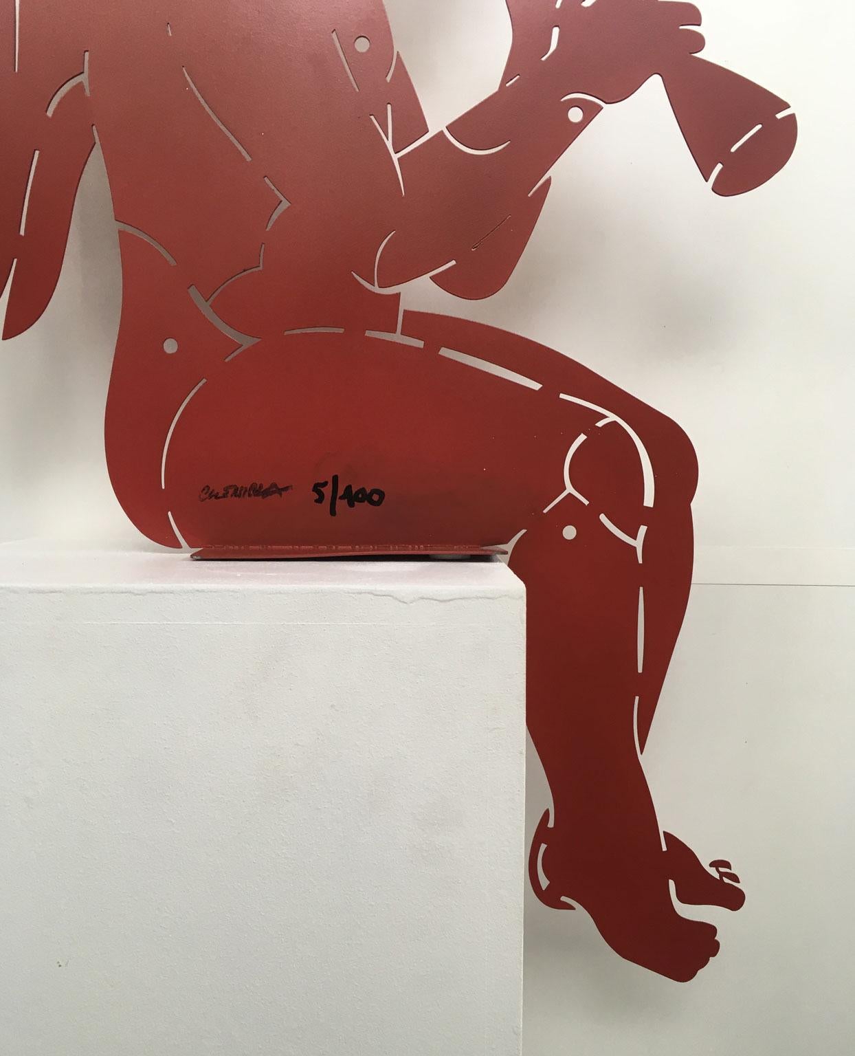 Sculpture abstraite en fer « Red Angel Italy » de Bruno Chersicla, 1980 en vente 3
