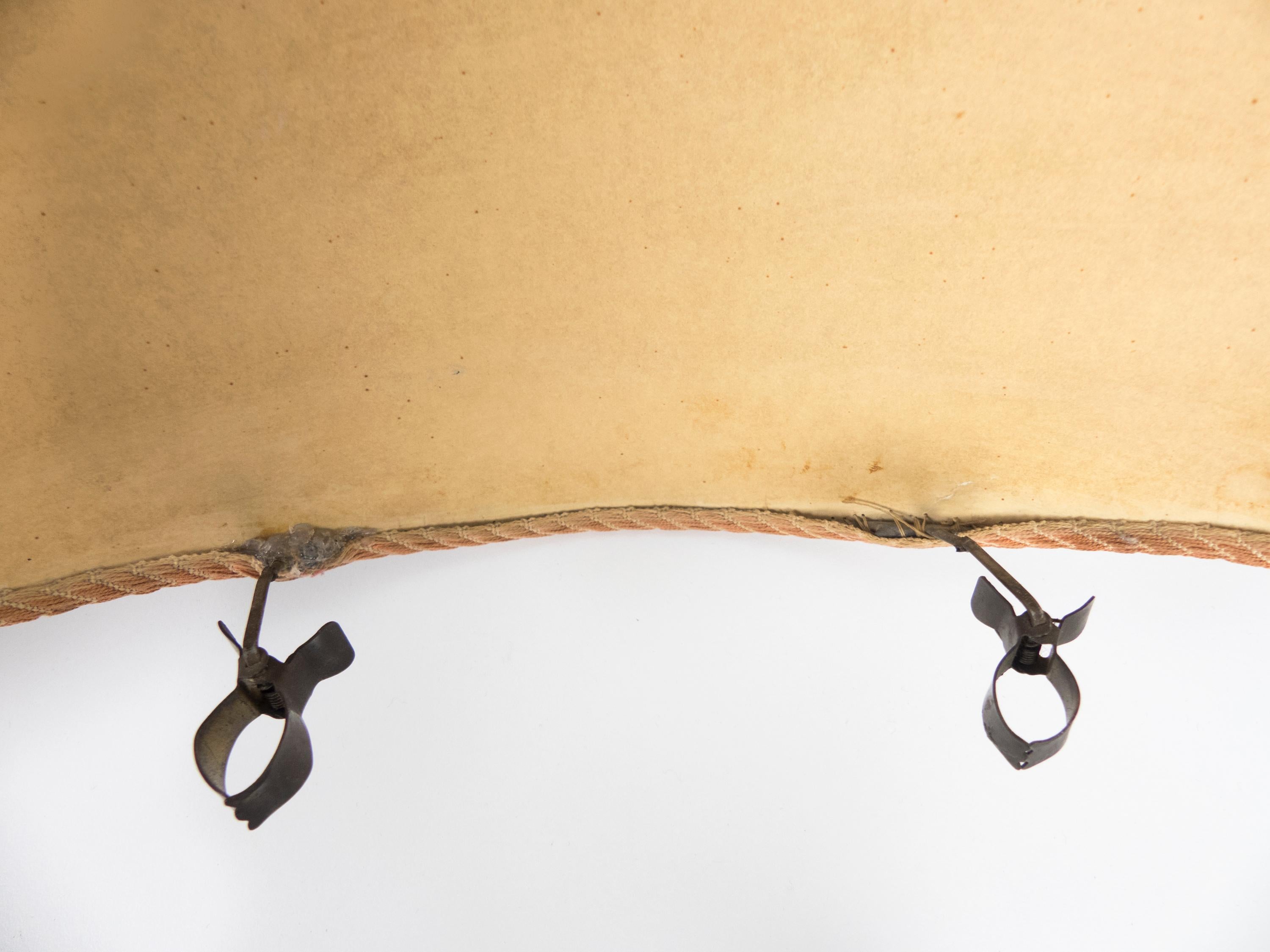 Bruno Chiarini Pair of Large Mid-Century Brass and Parchment Wall Sconces, 1950s For Sale 4