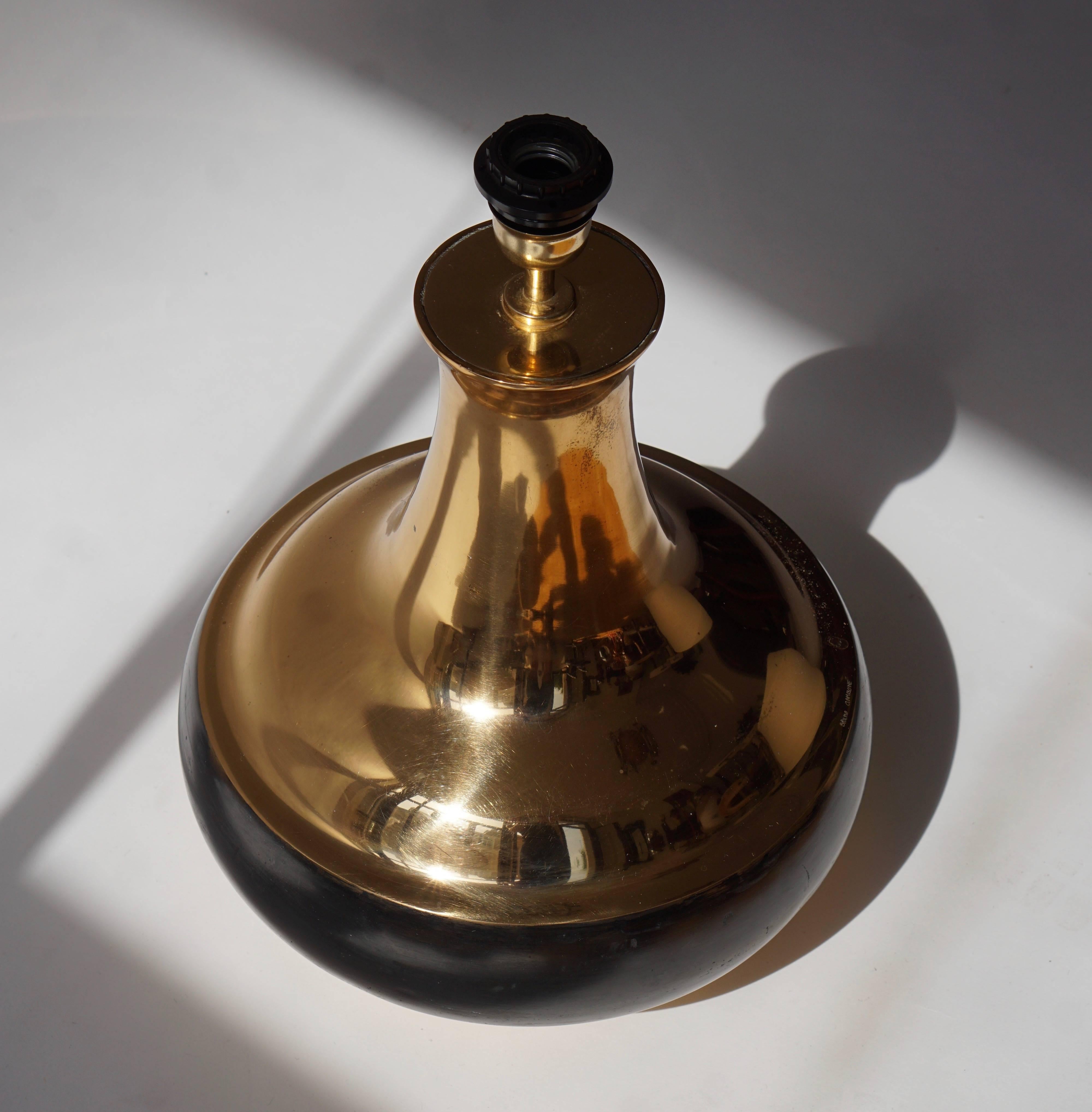 Bruno Gambone vergoldete Bronze-Tischlampe im Zustand „Gut“ im Angebot in Antwerp, BE