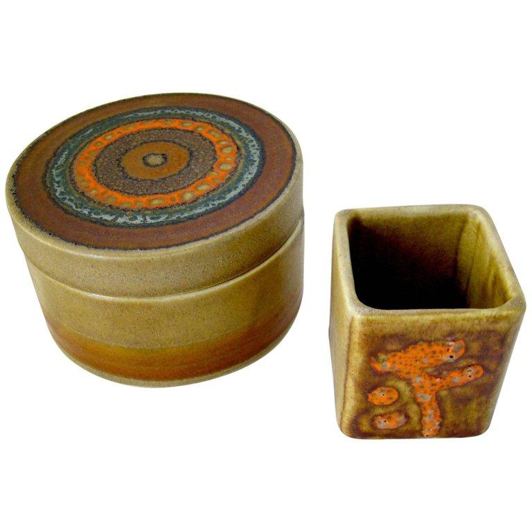 Juego de escritorio con caja cubierta de cerámica italiana de diseño modernista Bruno Gambone Moderno de mediados de siglo en venta