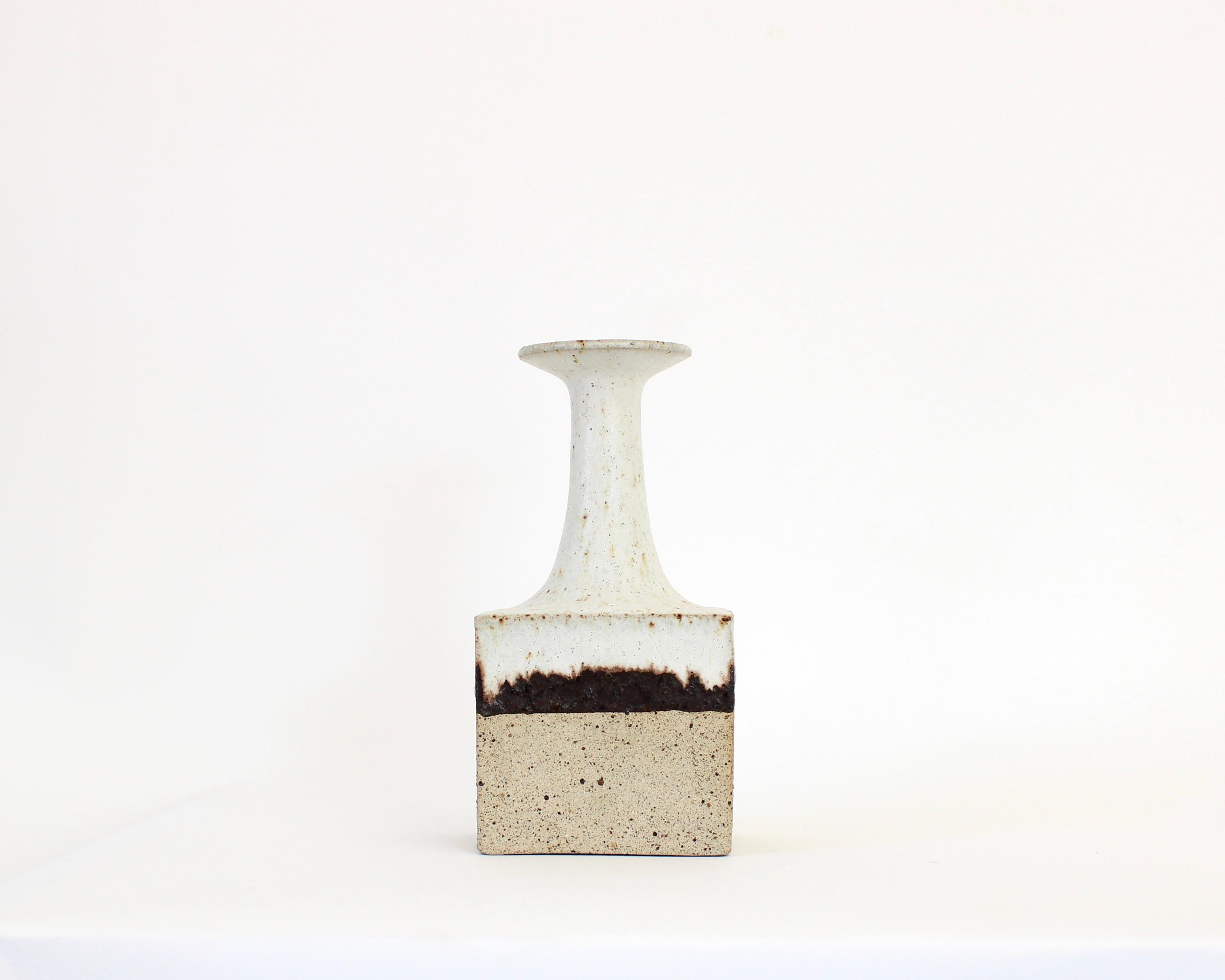 Bruno Gambone Glazed Ceramic Bottle Vase, Italy, circa 1970 In Good Condition In Chicago, IL