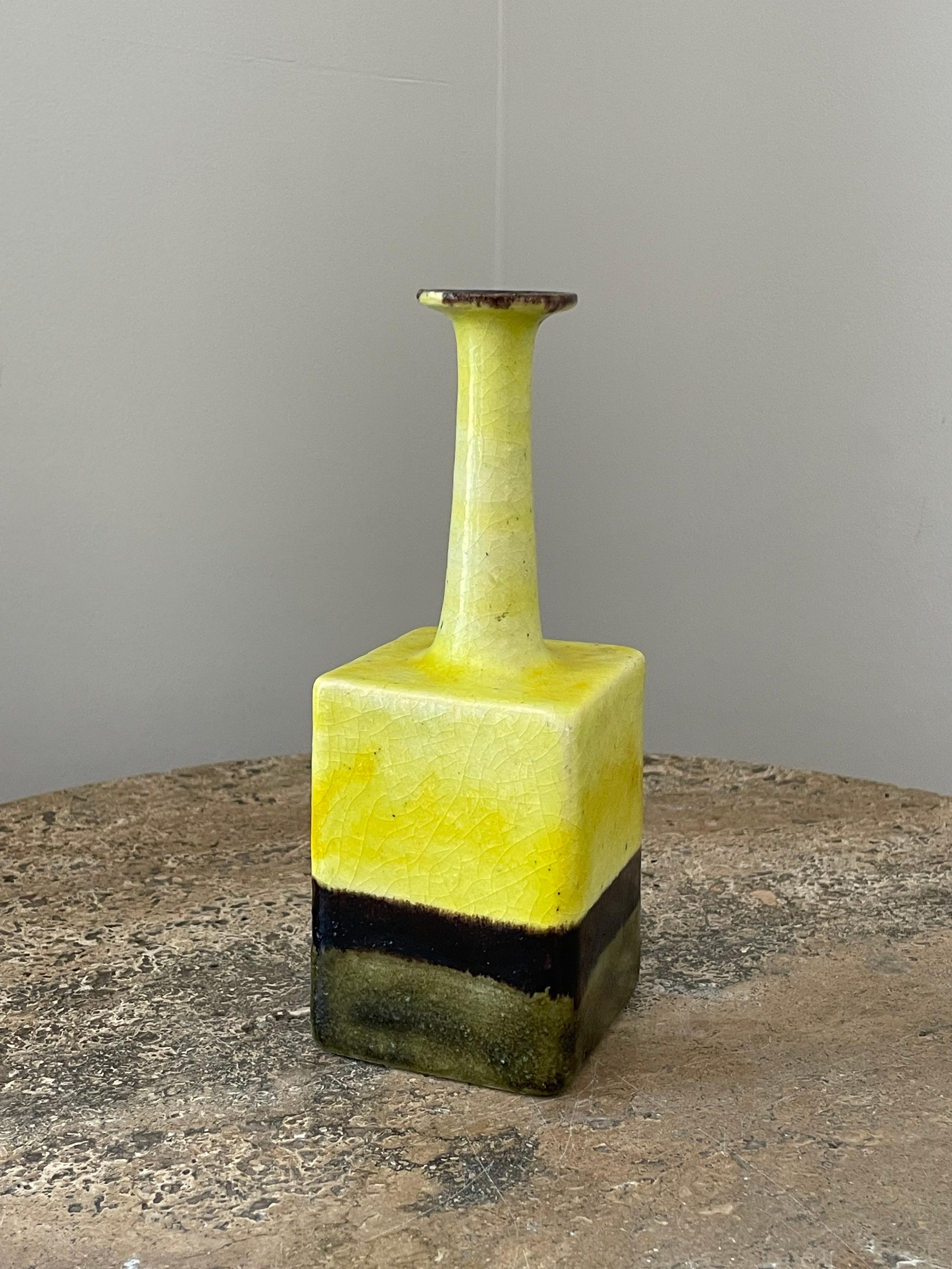 Mid-Century Modern Vase en céramique émaillée Bruno Gambone, Italie en vente