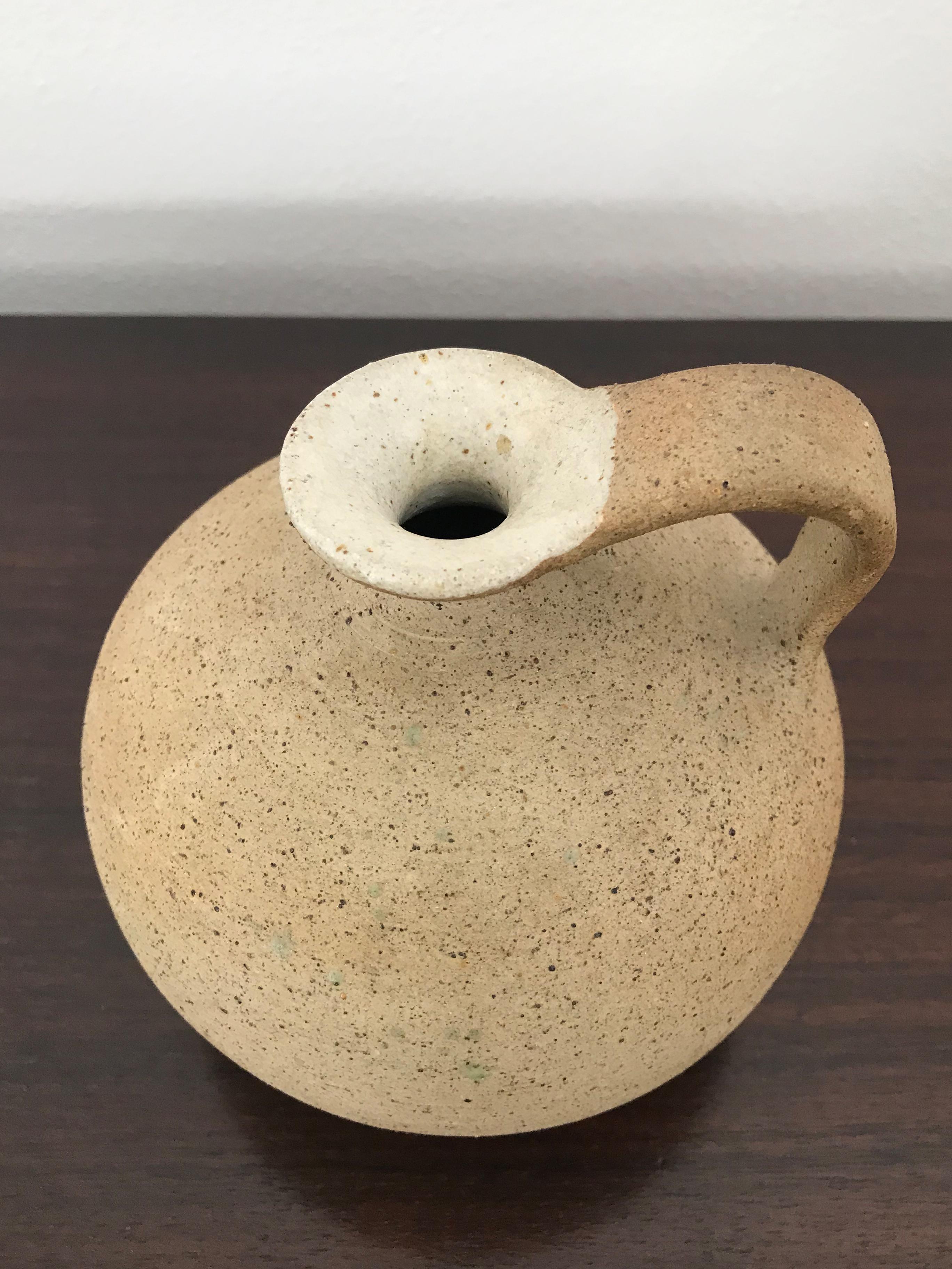 Bruno Gambone Italienische Steingutvase 1970er Jahre (Gedrechselt) im Angebot