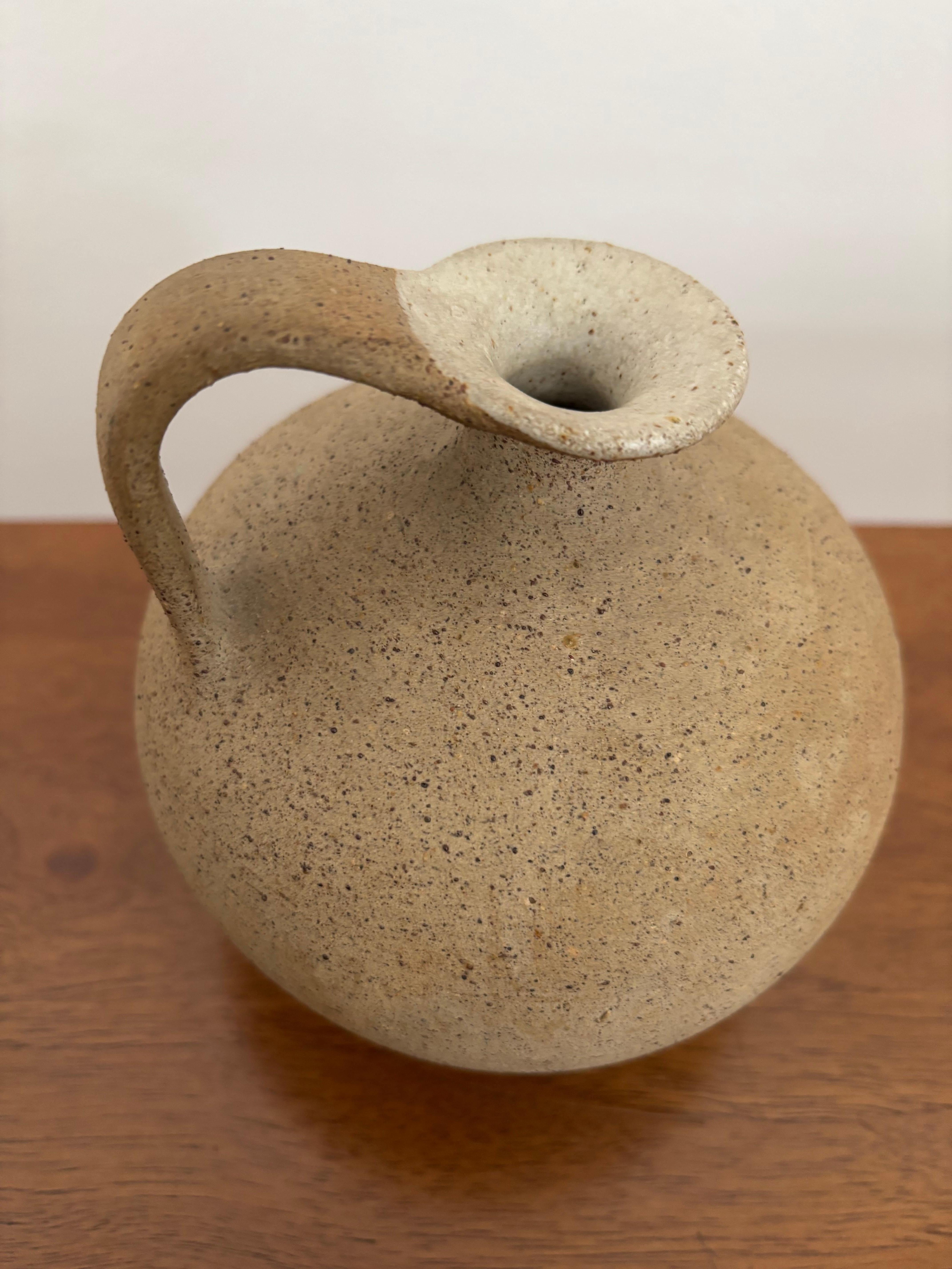 Bruno Gambone Italienische Steingutvase 1970er Jahre (Late 20th Century) im Angebot