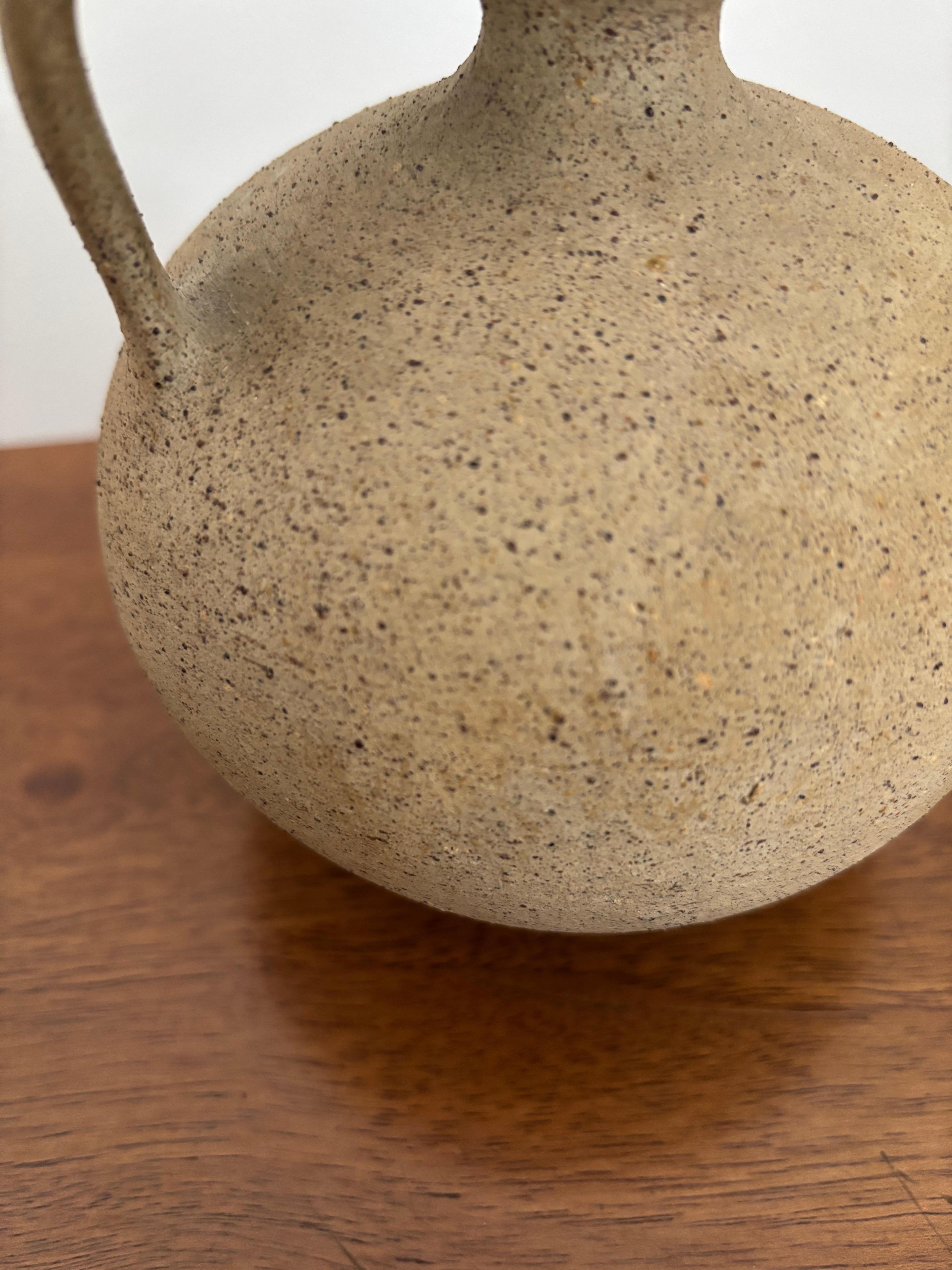 Bruno Gambone Italienische Steingutvase 1970er Jahre (Keramik) im Angebot